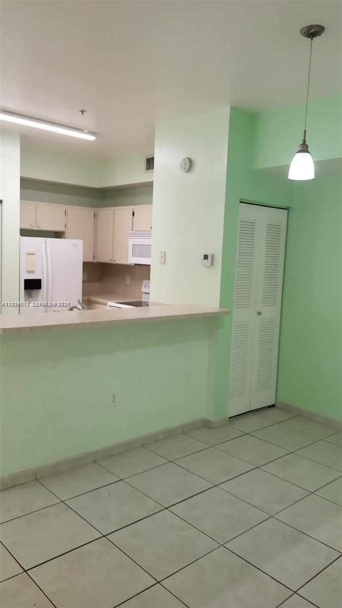 PALM GARDENS AT DORAL CON - Residential