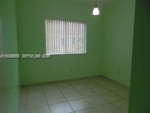 PALM GARDENS AT DORAL CON - Residential
