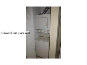 PALM GARDENS AT DORAL CON - Residential