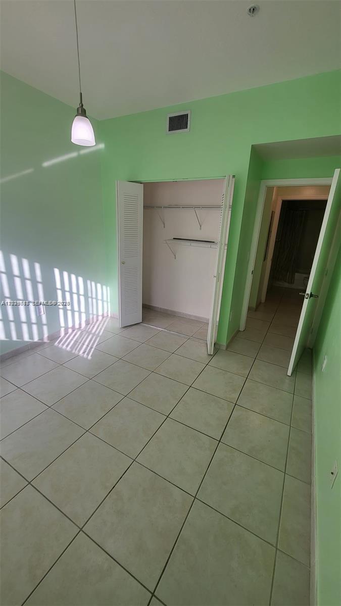 PALM GARDENS AT DORAL CON - Residential
