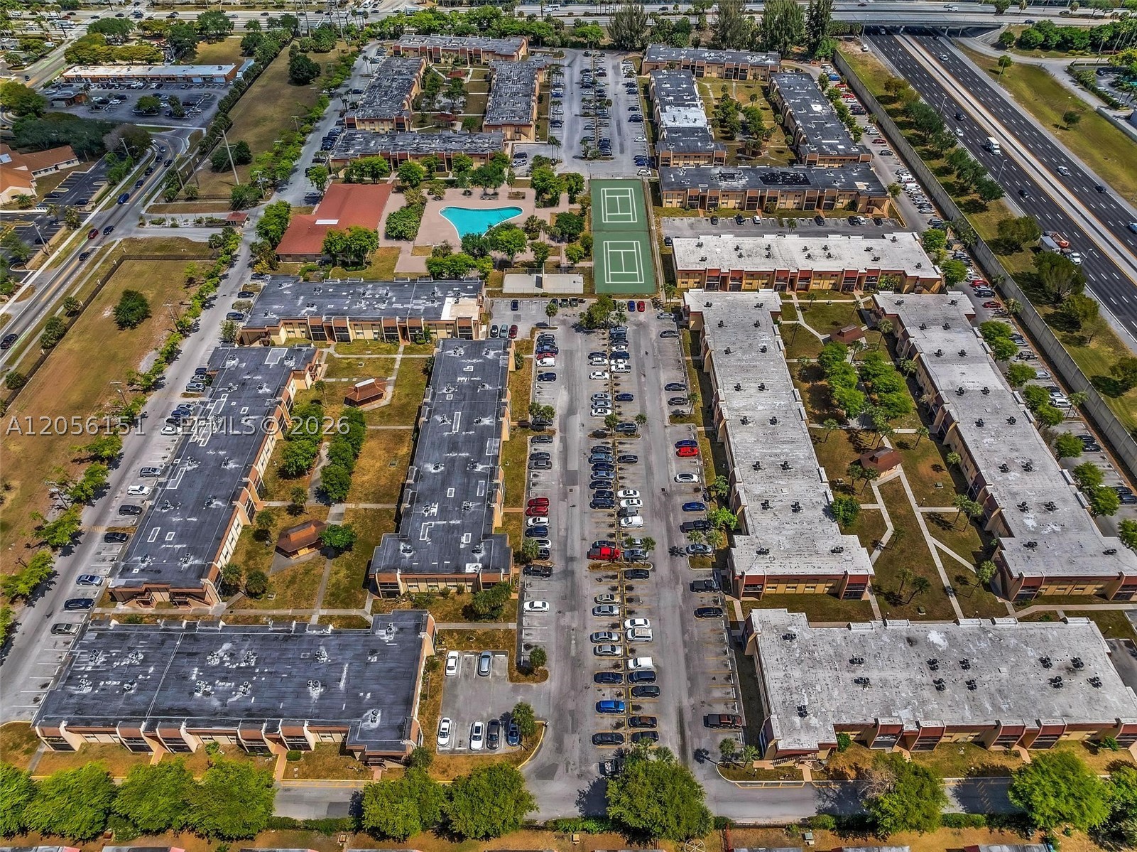 STONEBRIDGE GARDENS SECTI - Residential Lease