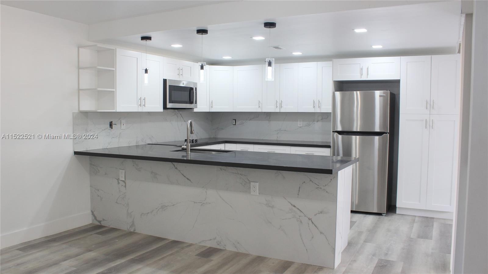 KENLAND BEND NORTH CONDO - Residential Lease