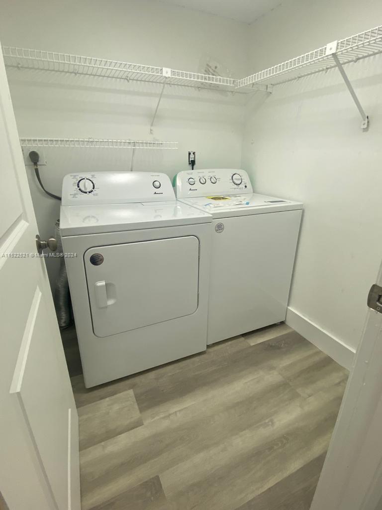 KENLAND BEND NORTH CONDO - Residential Lease