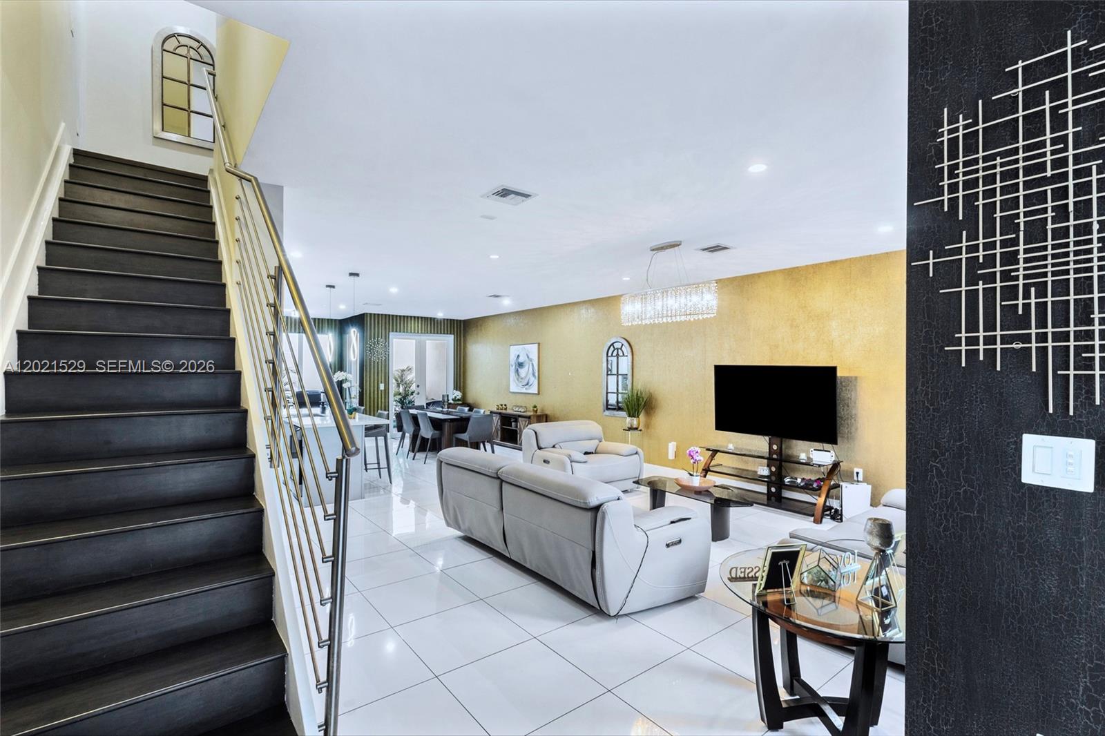 LANDMARK AT DORAL - Residential