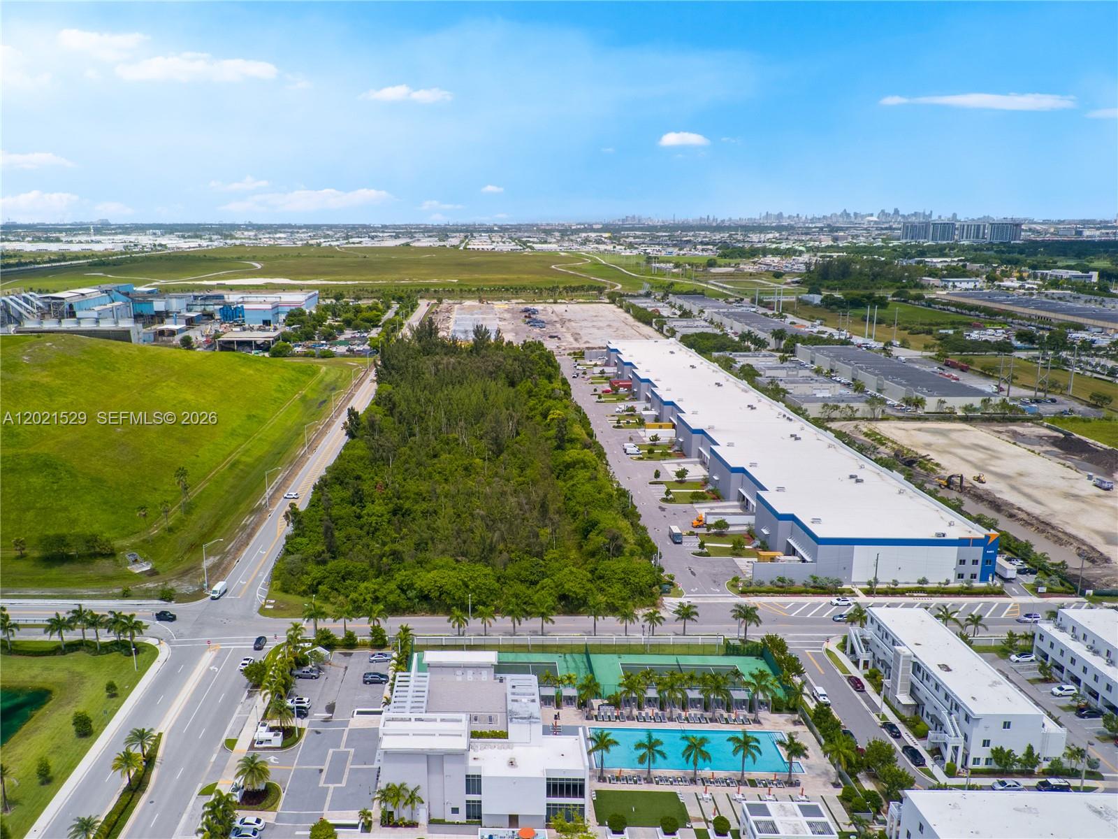 LANDMARK AT DORAL - Residential