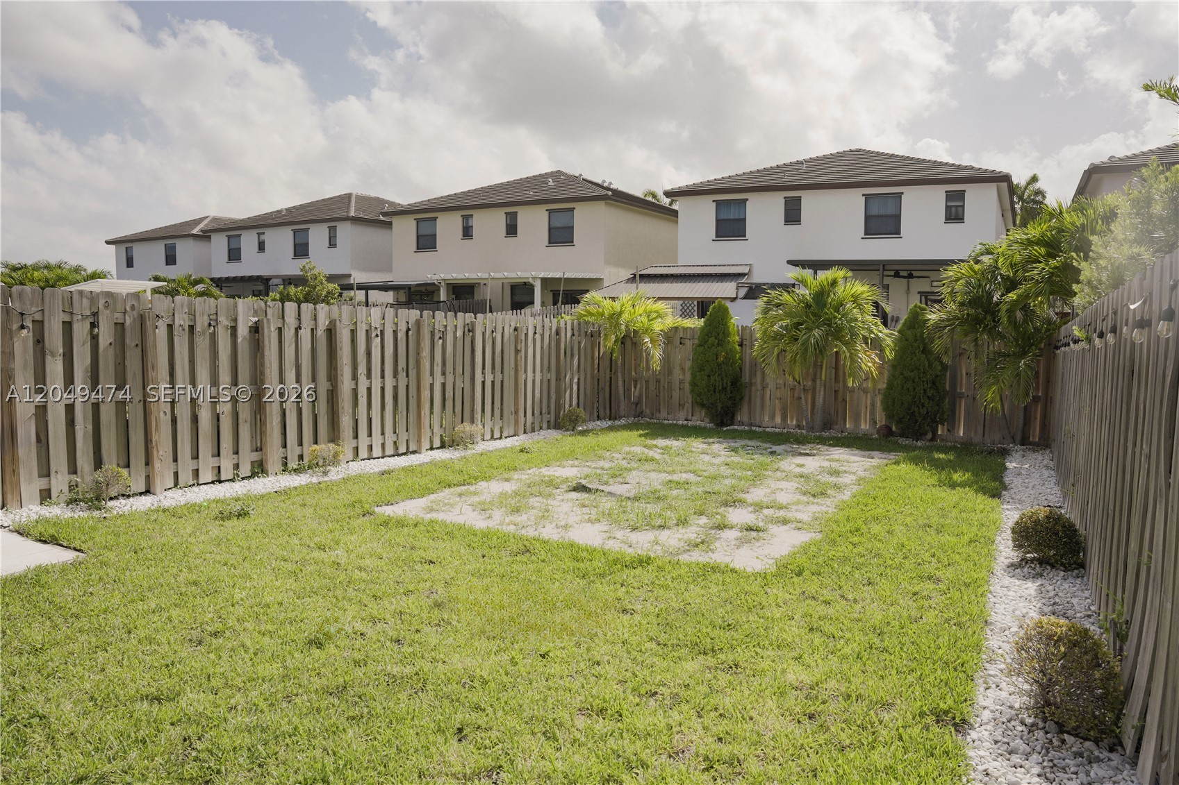 ALLAPATTAH GDNS - Residential