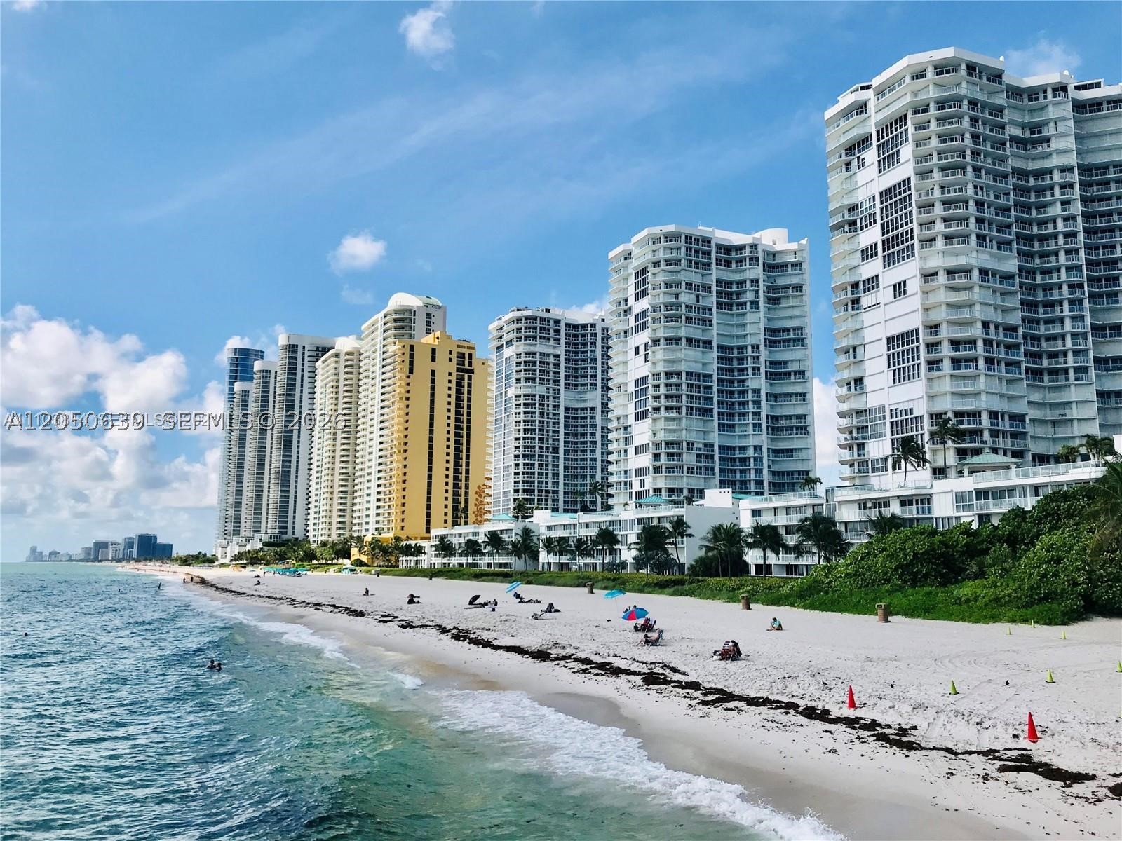 LA PERLA CONDO - Residential