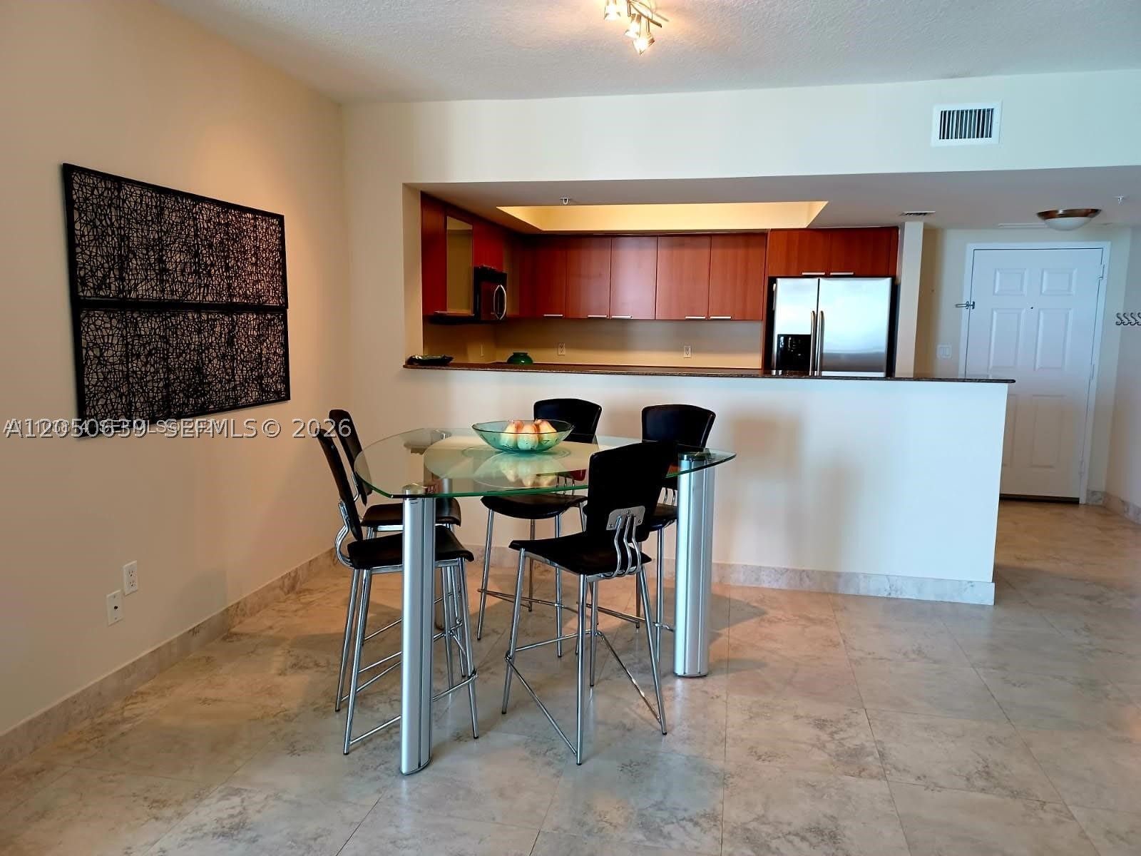LA PERLA CONDO - Residential