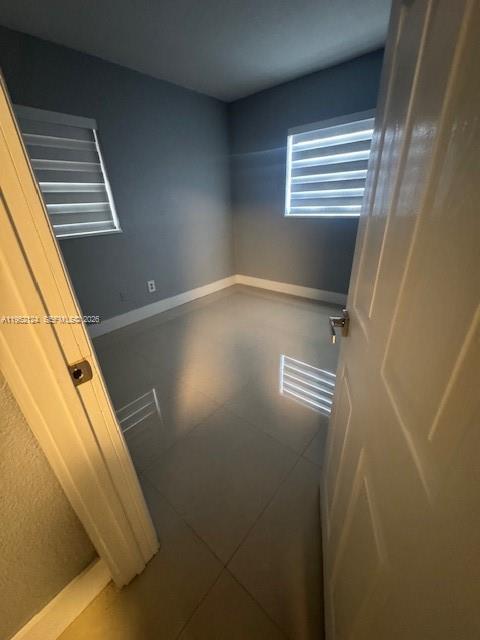 CAROL CITY LAKE STEVEN ES - Residential Lease