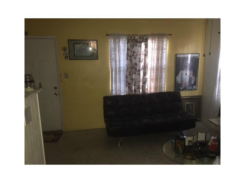 SHADY GROVE - Residential