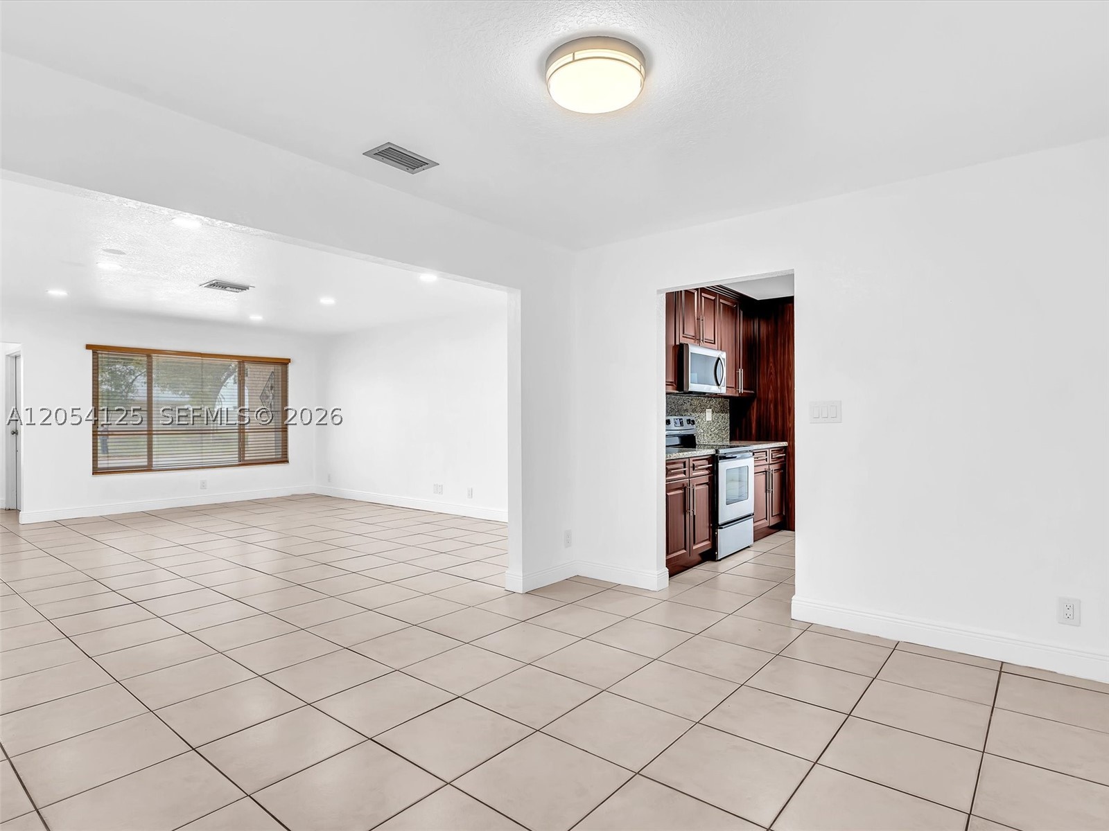 WOODBRIDGE - Residential