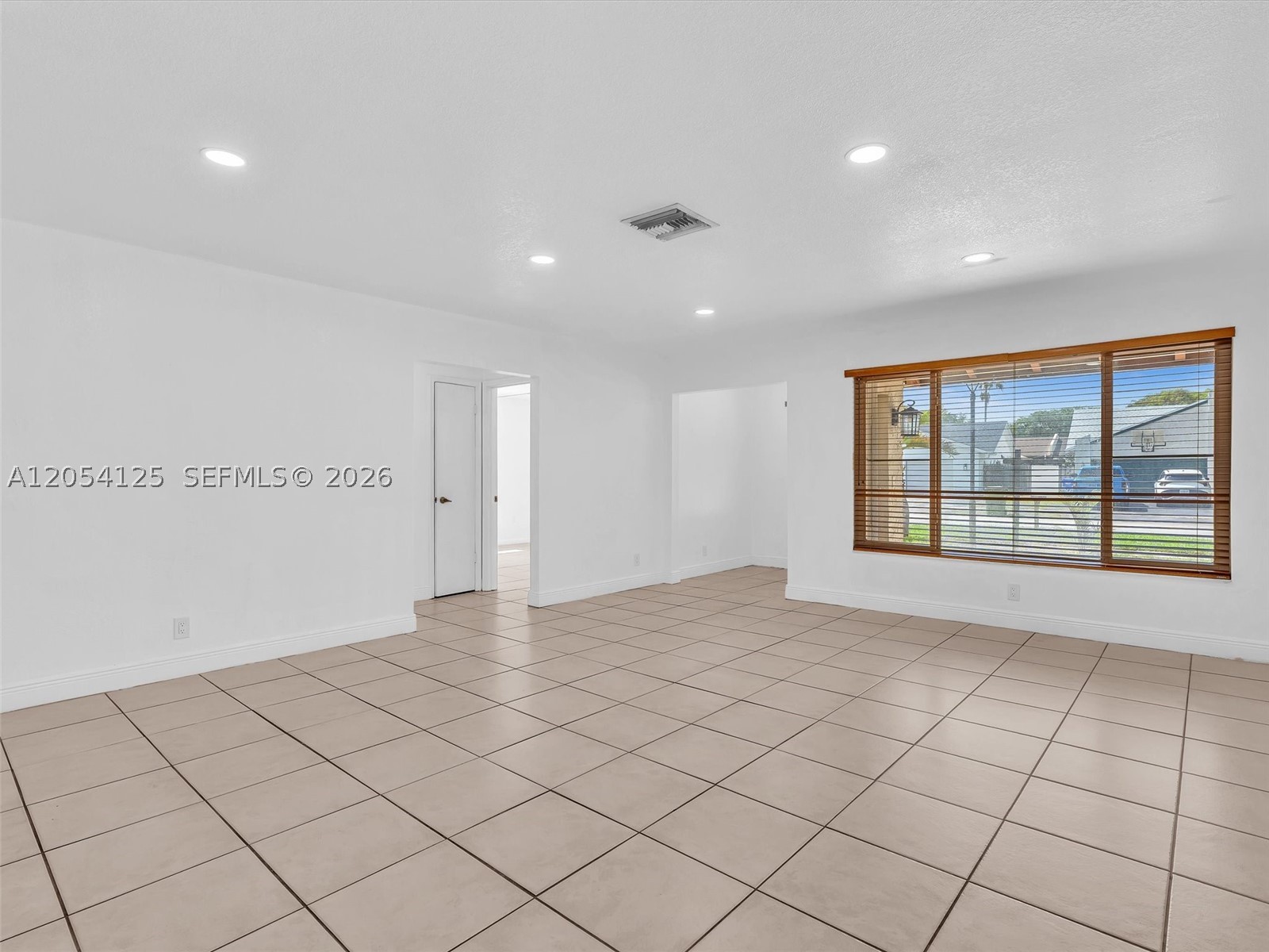 WOODBRIDGE - Residential
