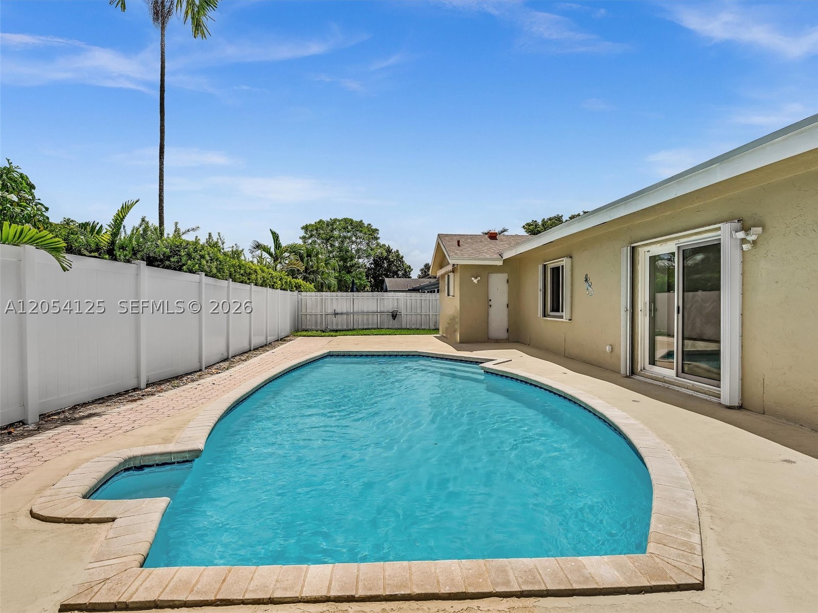 WOODBRIDGE - Residential