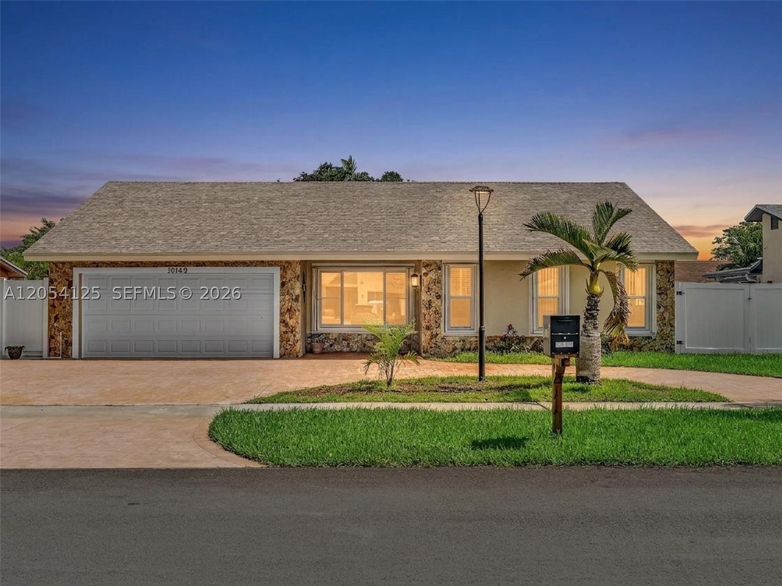 WOODBRIDGE - Residential