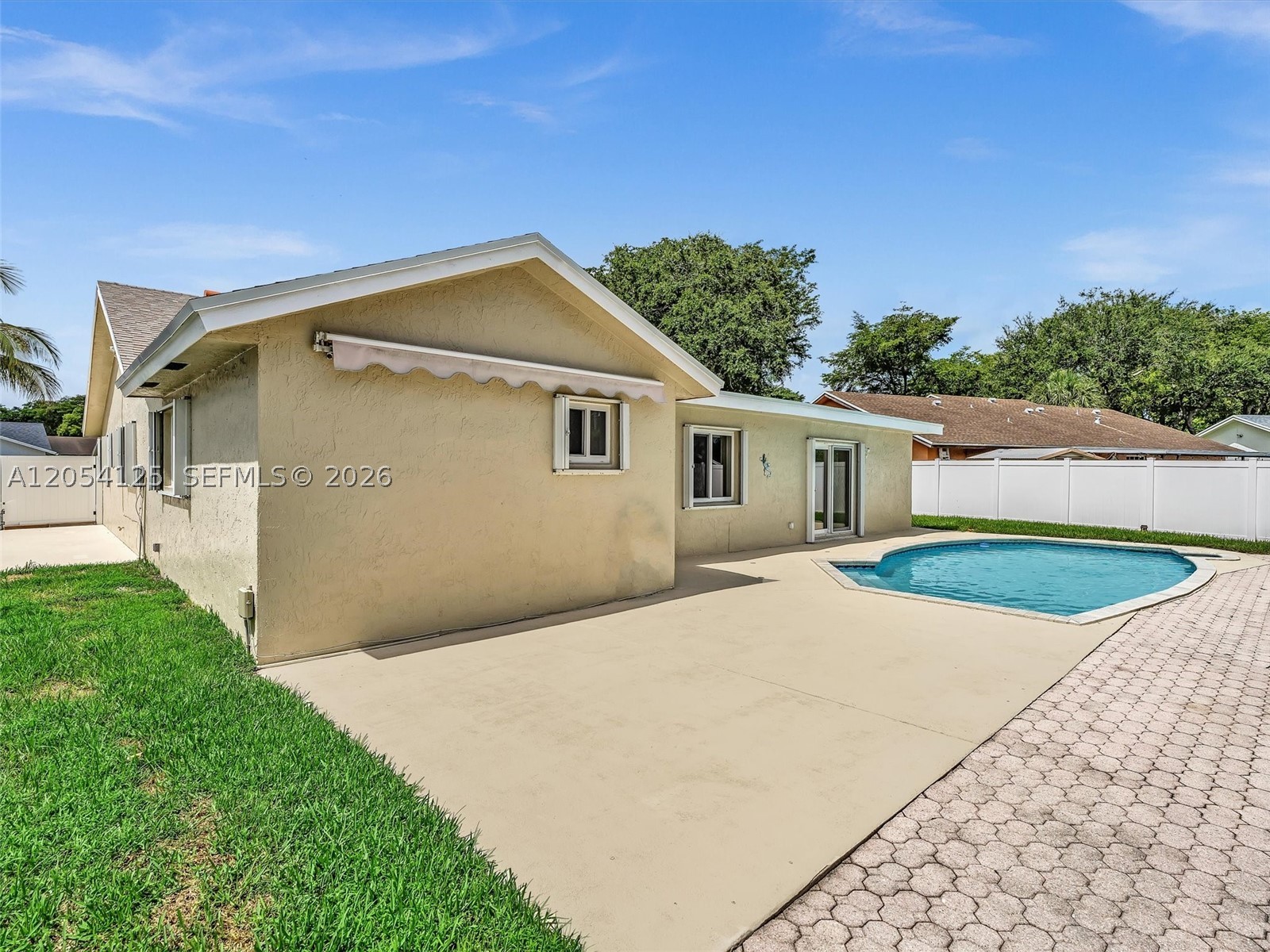 WOODBRIDGE - Residential