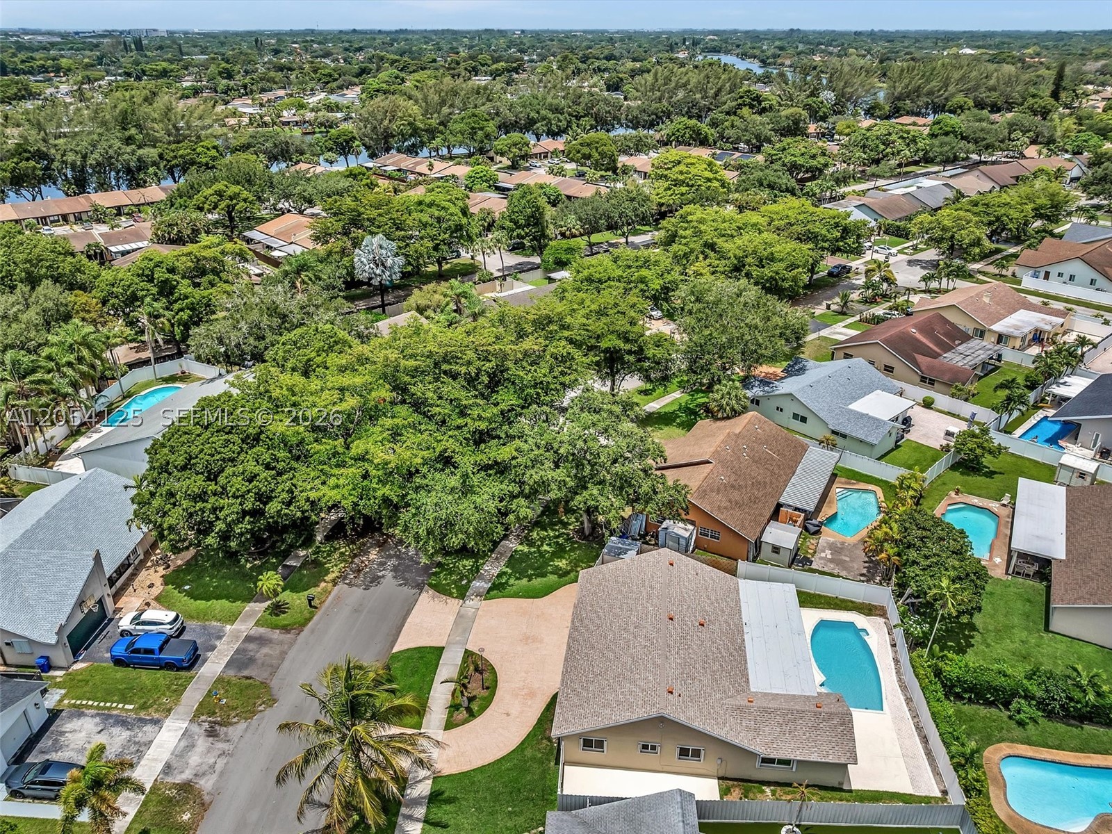 WOODBRIDGE - Residential