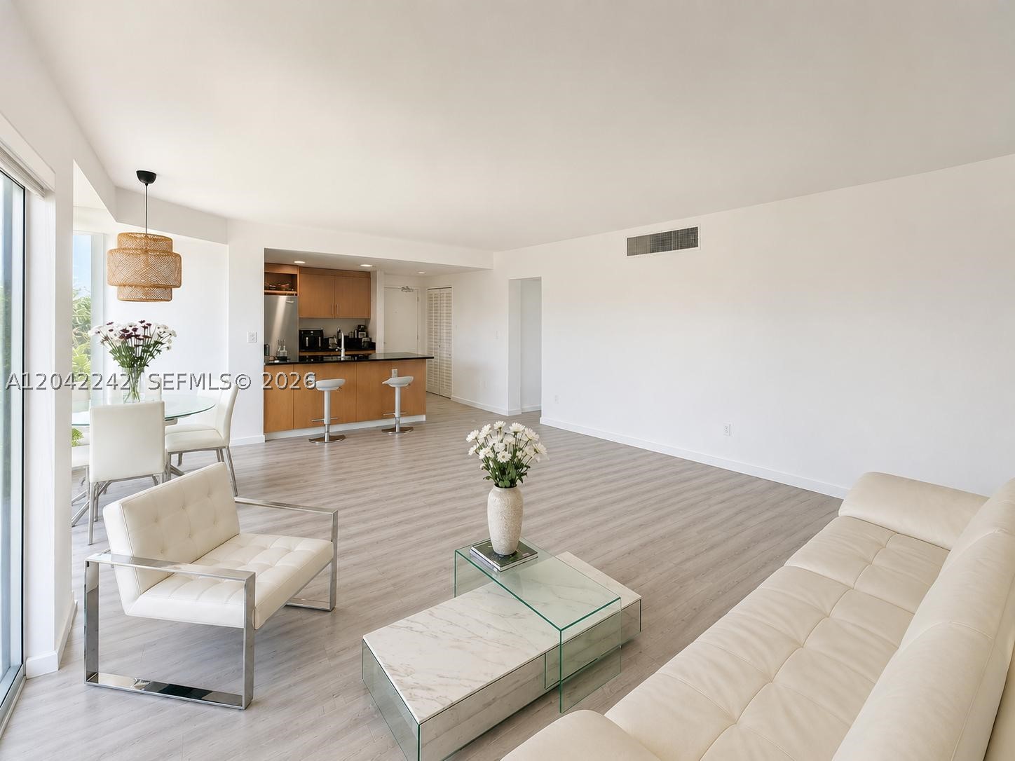 HARBOUR HOUSE CONDO - Residential