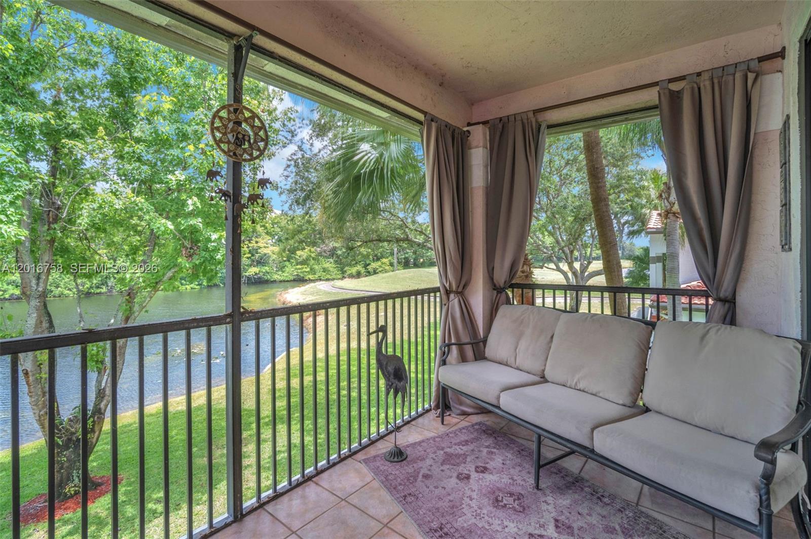 LAS VERDES CONDO - Residential