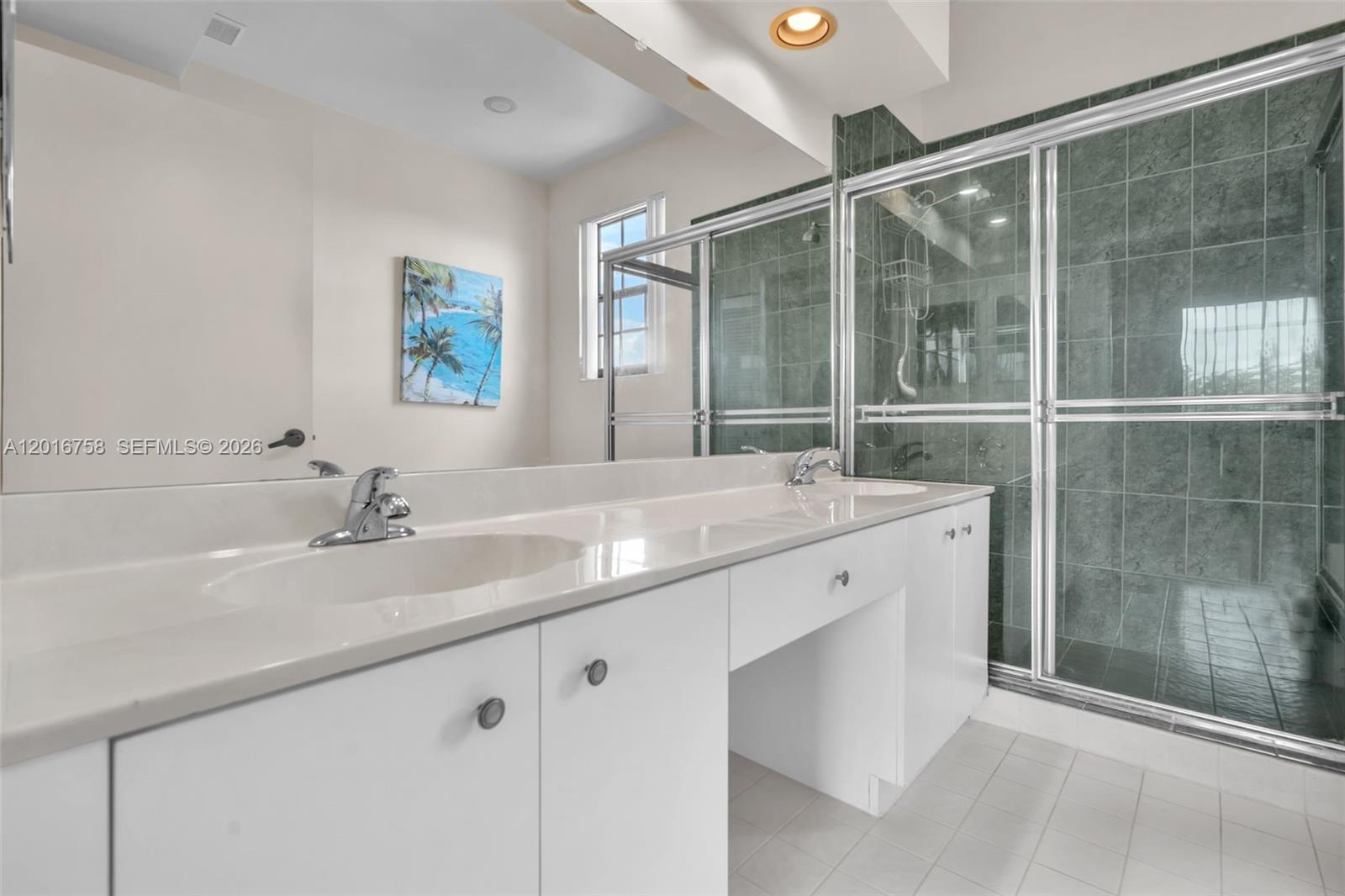 LAS VERDES CONDO - Residential
