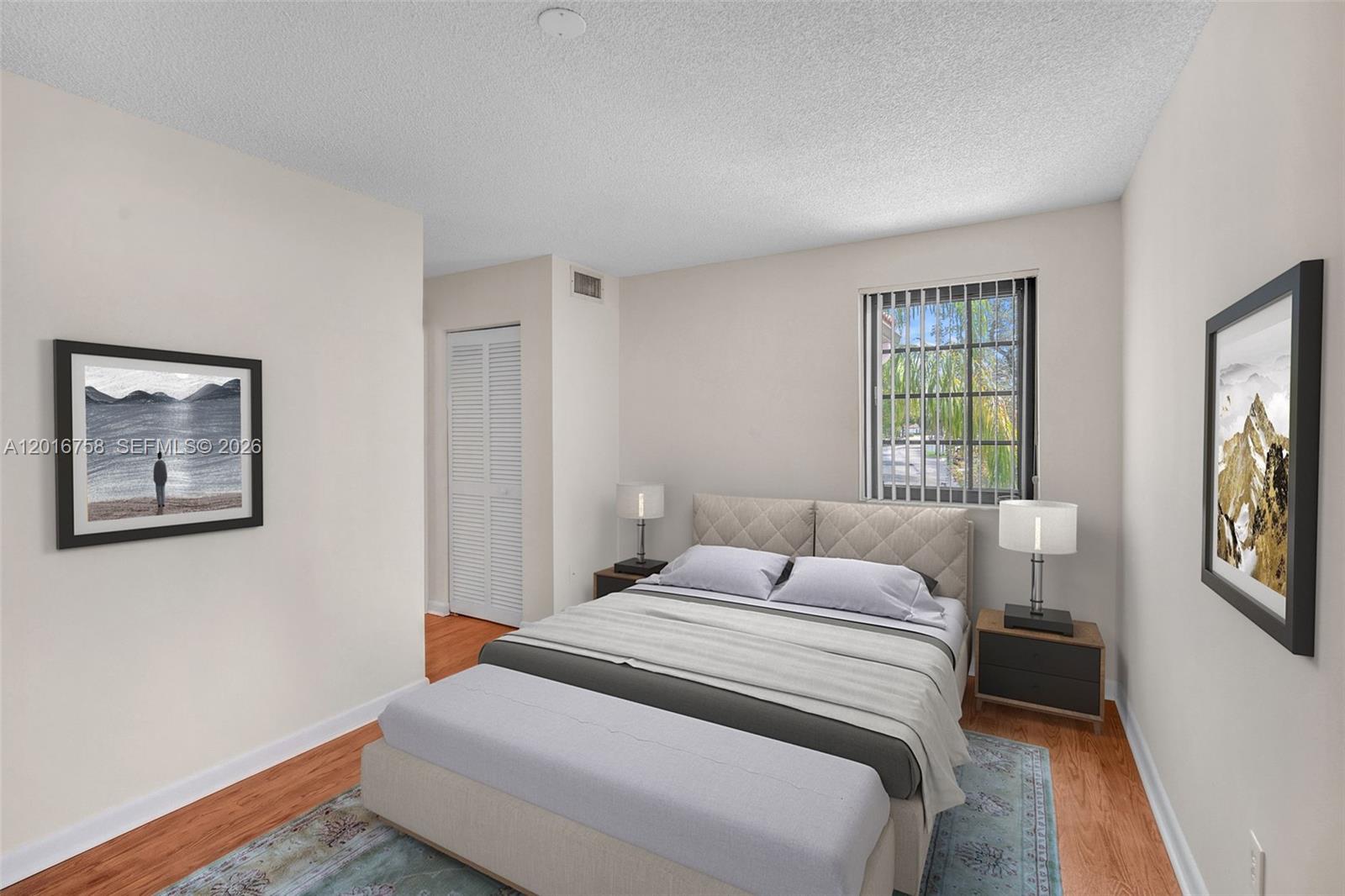 LAS VERDES CONDO - Residential