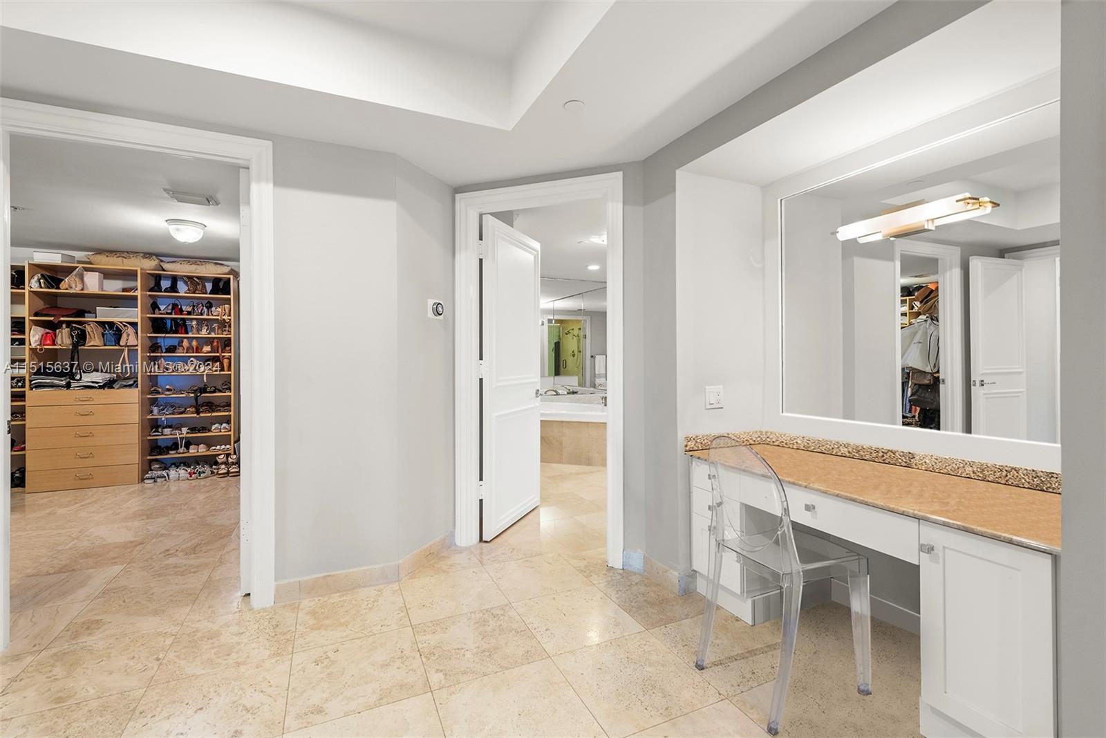 GRAND BAY RESIDENCES COND - Residential