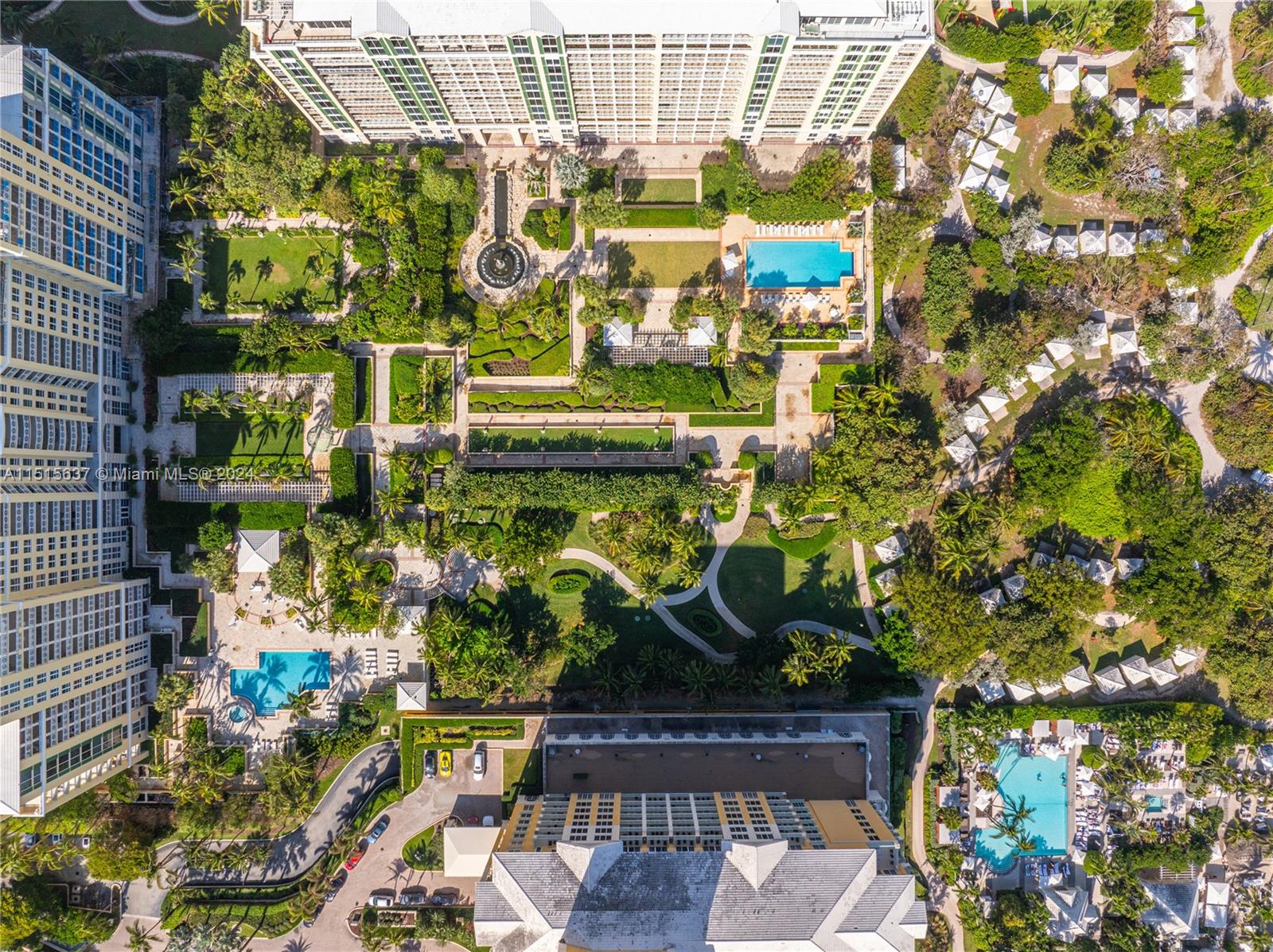 GRAND BAY RESIDENCES COND - Residential