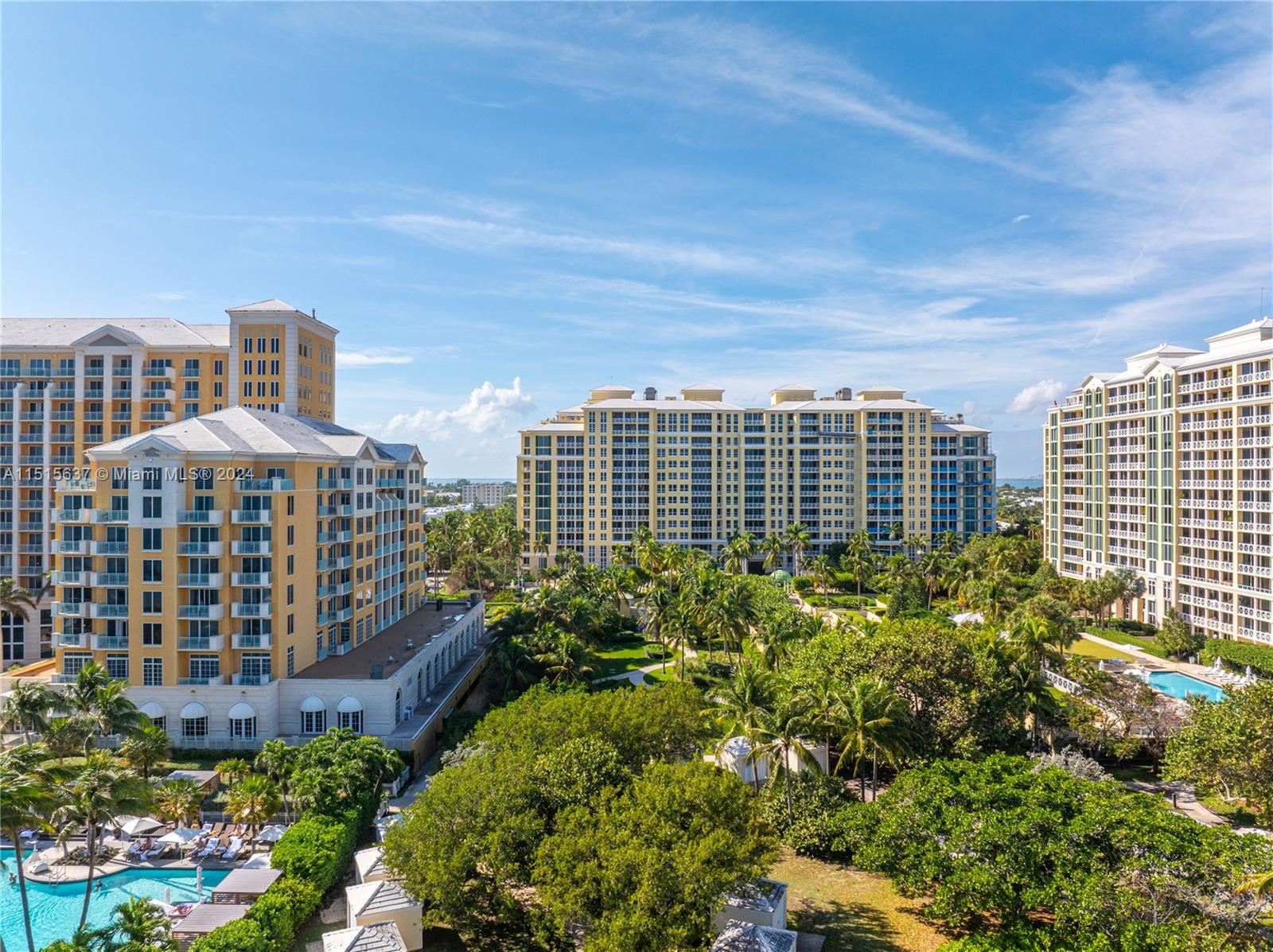 GRAND BAY RESIDENCES COND - Residential