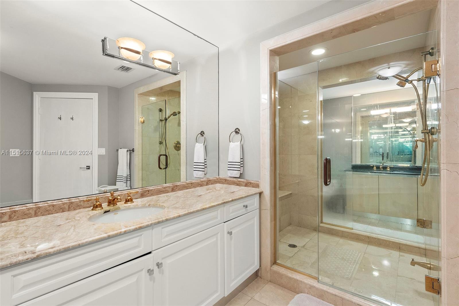 GRAND BAY RESIDENCES COND - Residential