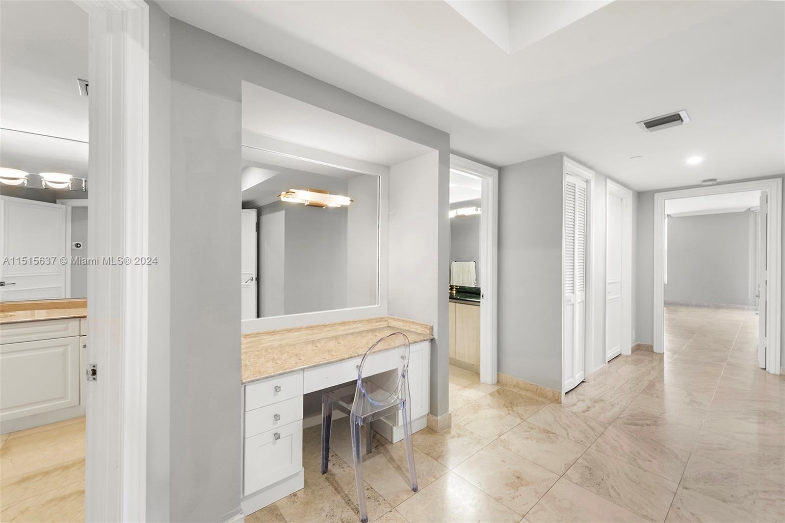 GRAND BAY RESIDENCES COND - Residential