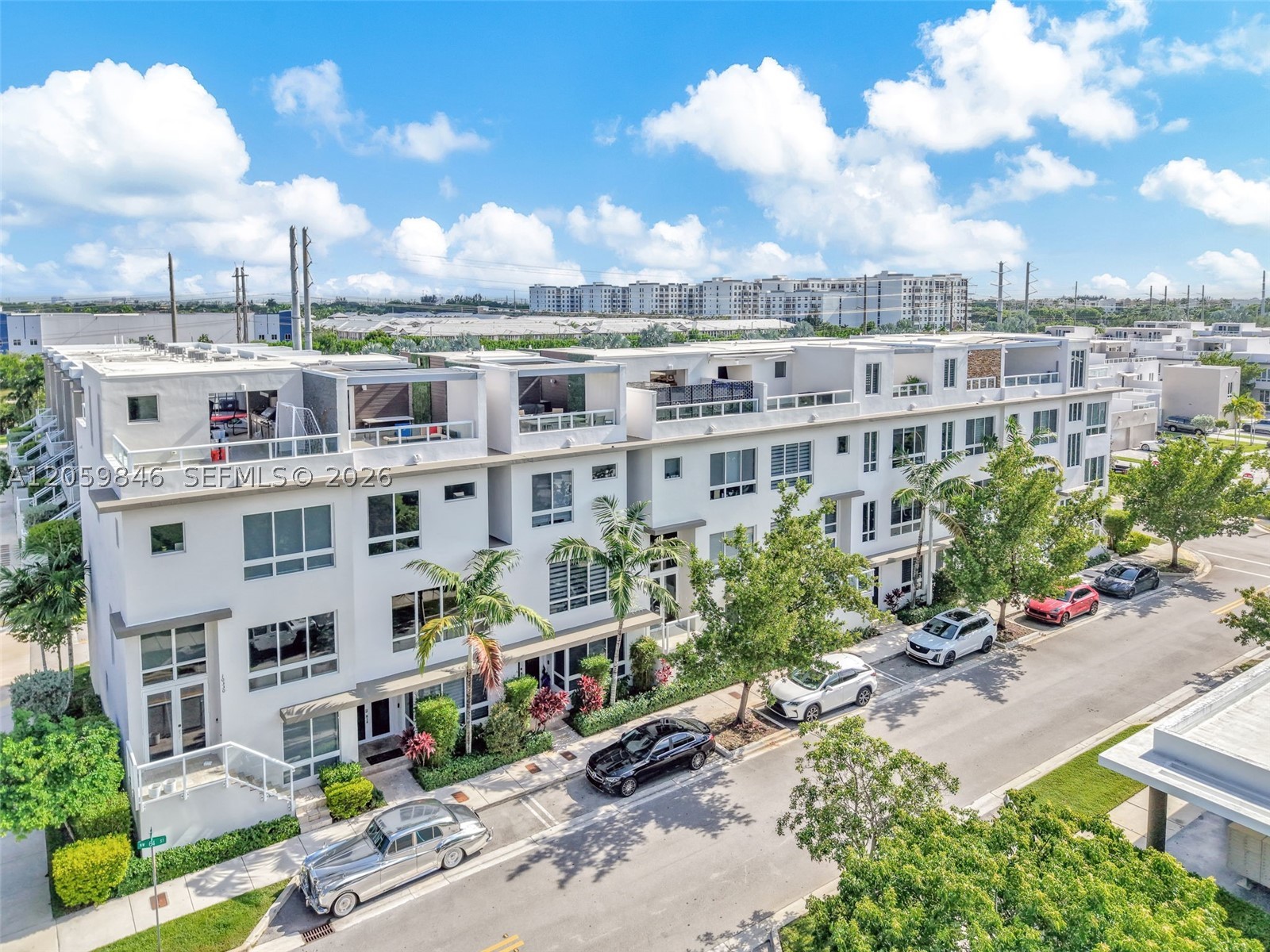 LANDMARK AT DORAL - Residential
