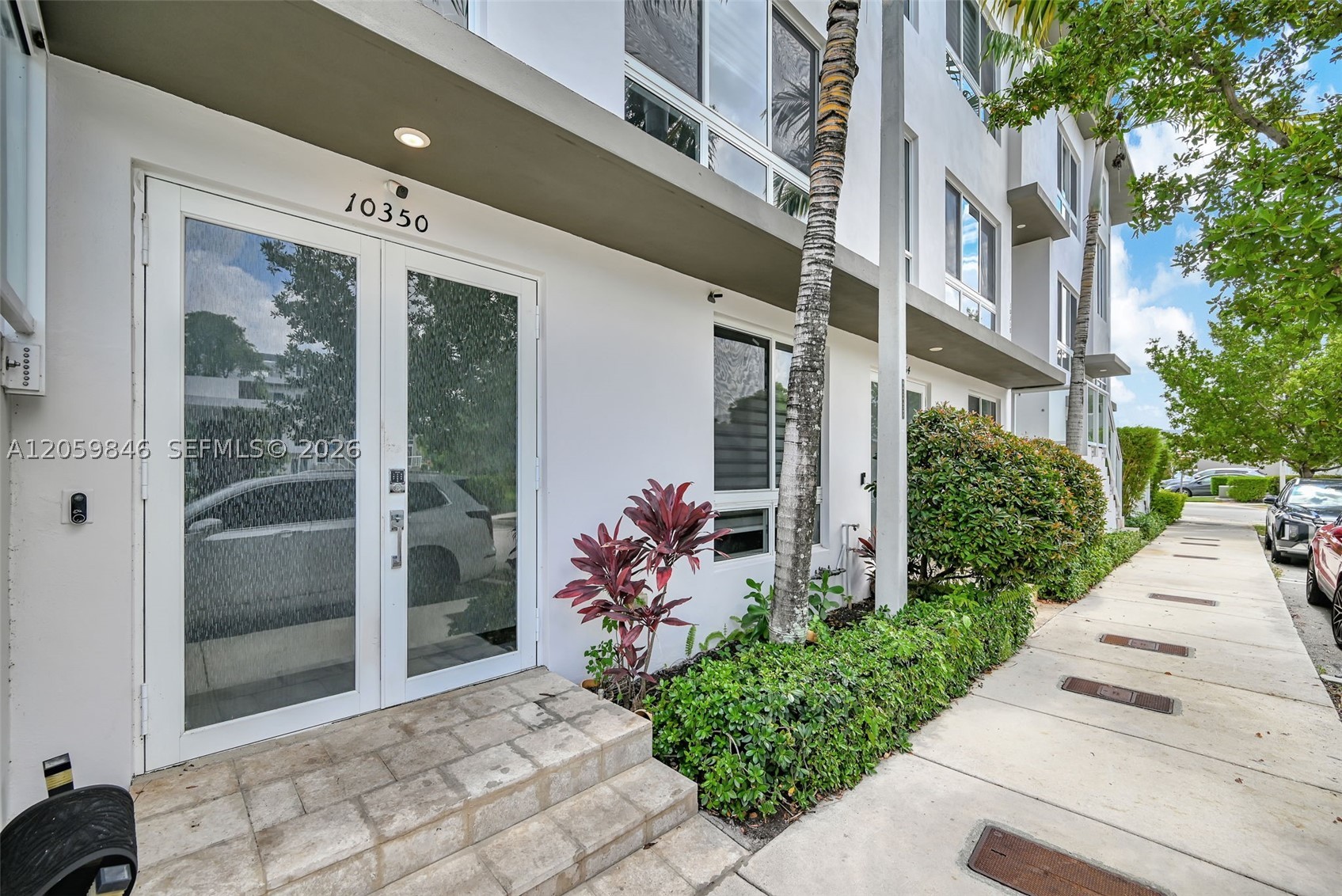 LANDMARK AT DORAL - Residential
