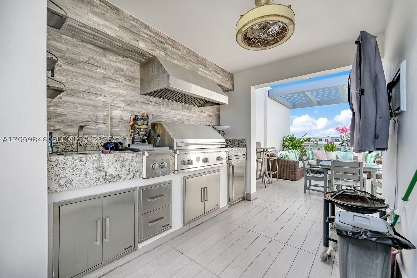LANDMARK AT DORAL - Residential