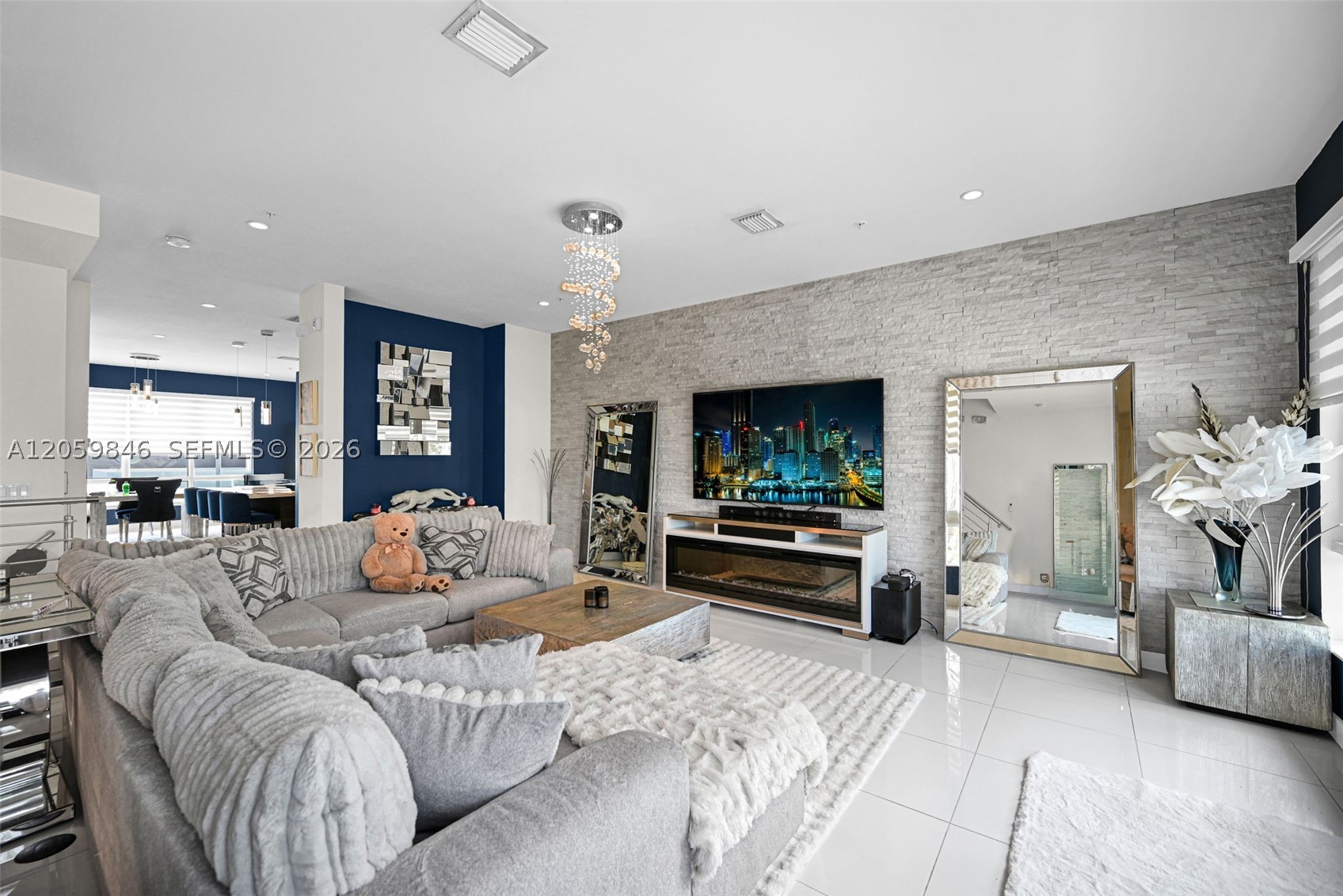 LANDMARK AT DORAL - Residential