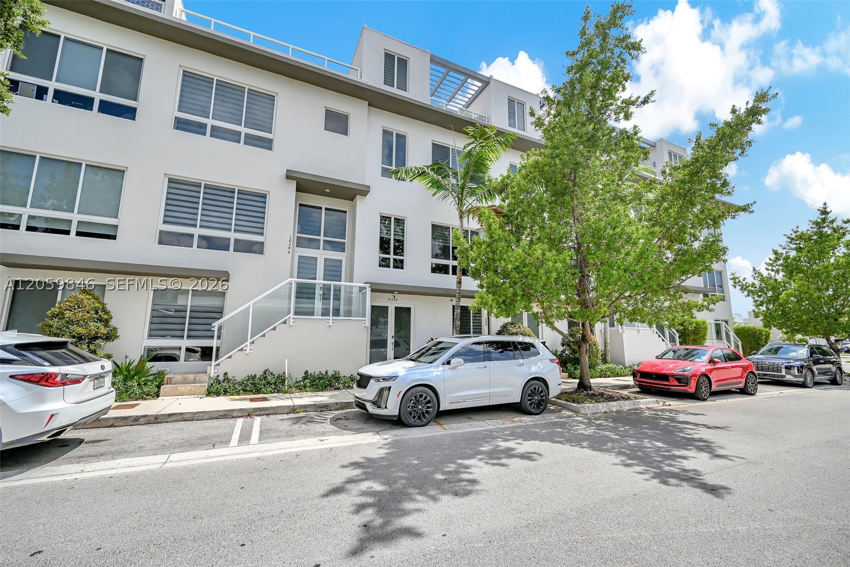 LANDMARK AT DORAL - Residential