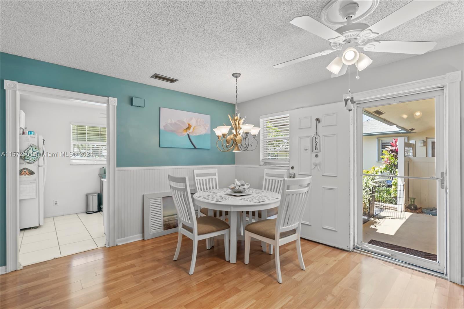 COUNTRY MANORS CONDO - Residential