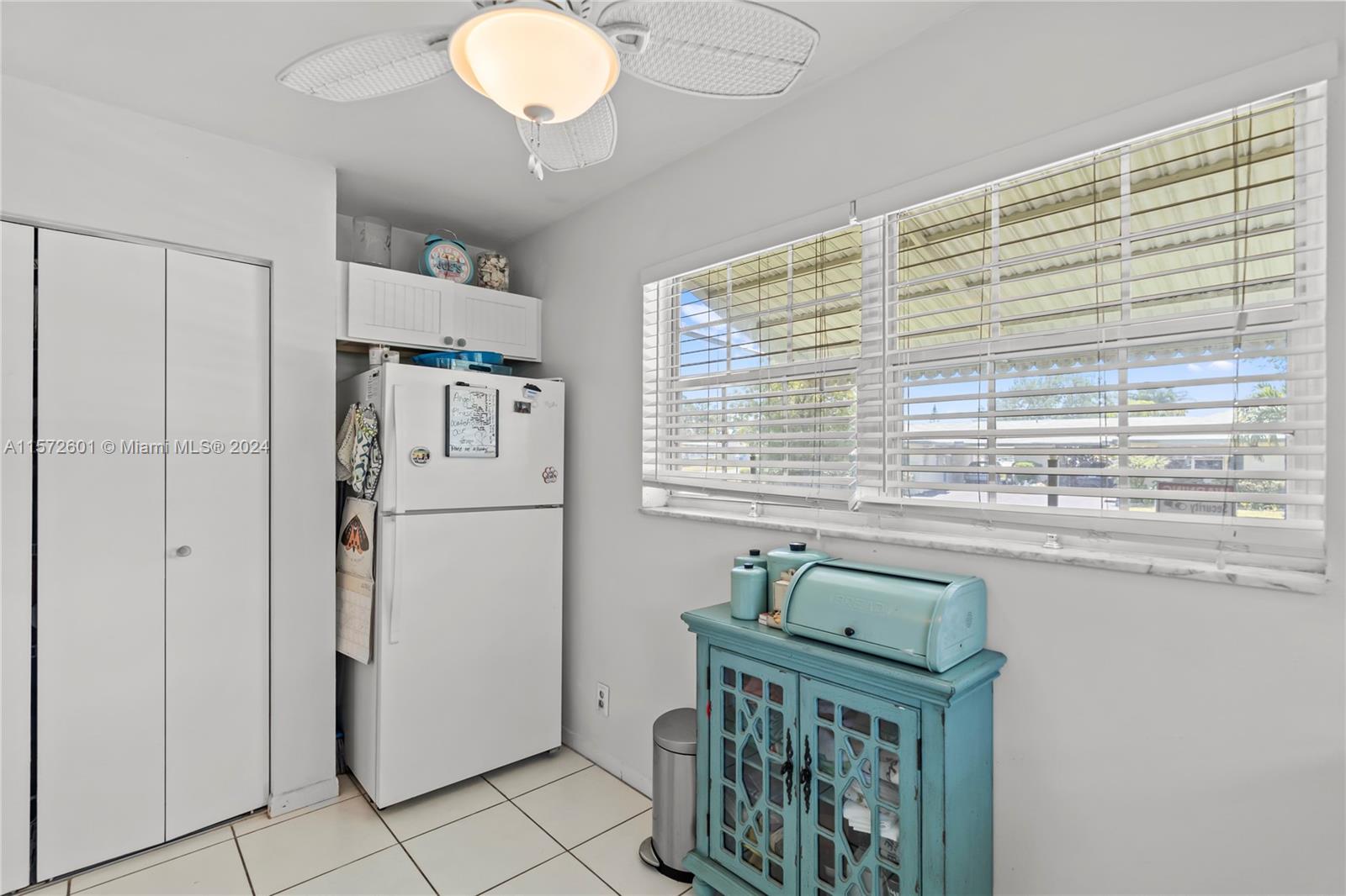 COUNTRY MANORS CONDO - Residential