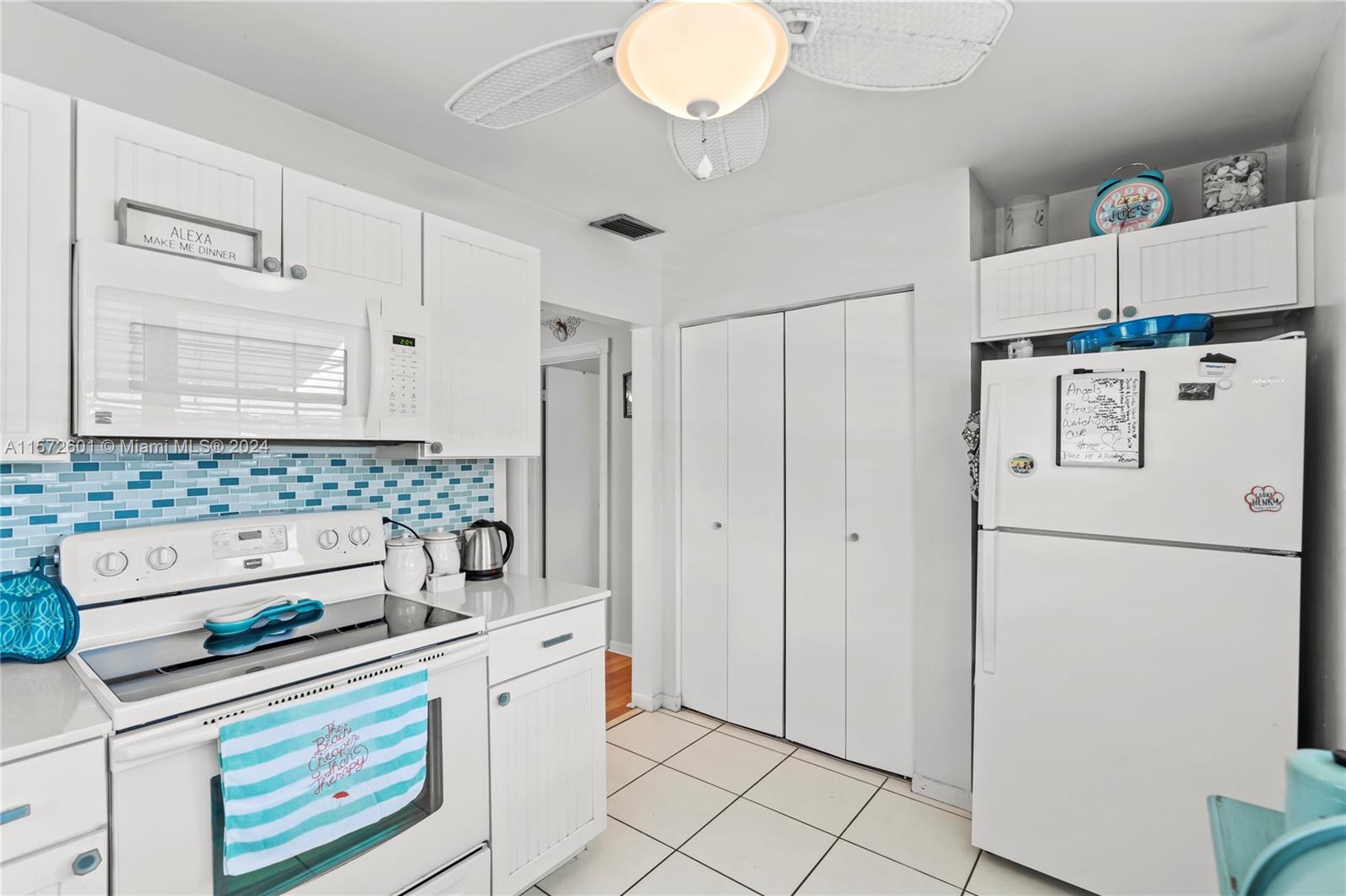 COUNTRY MANORS CONDO - Residential