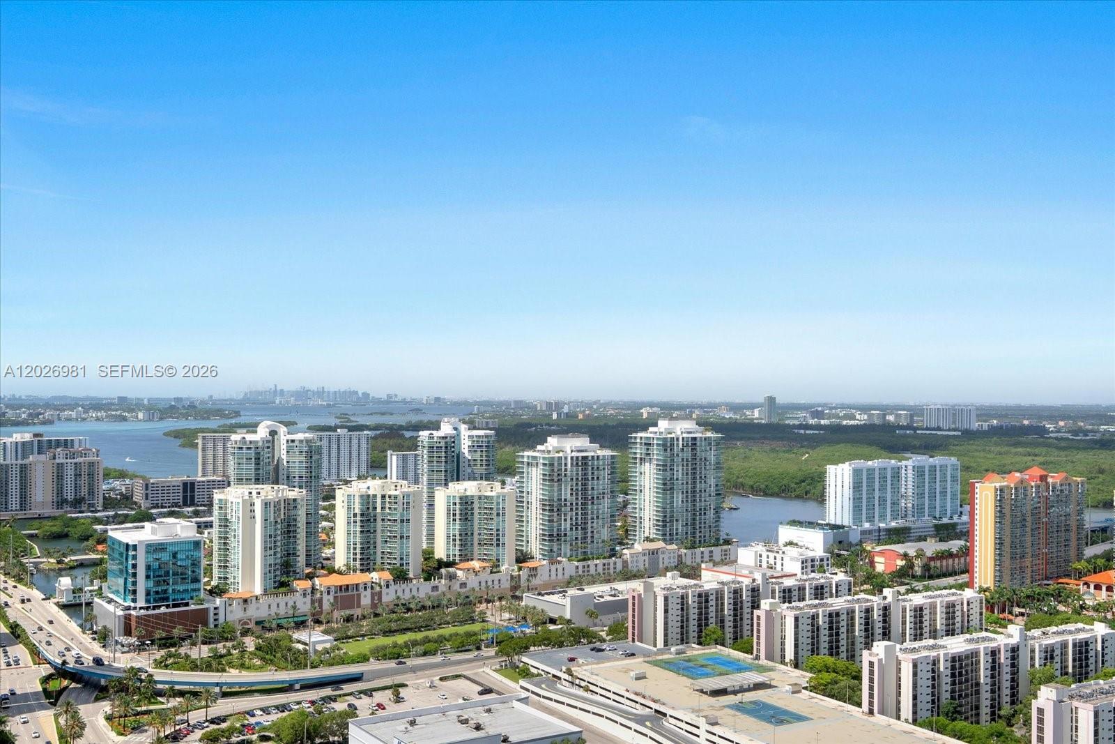 JADE OCEAN CONDO - Residential