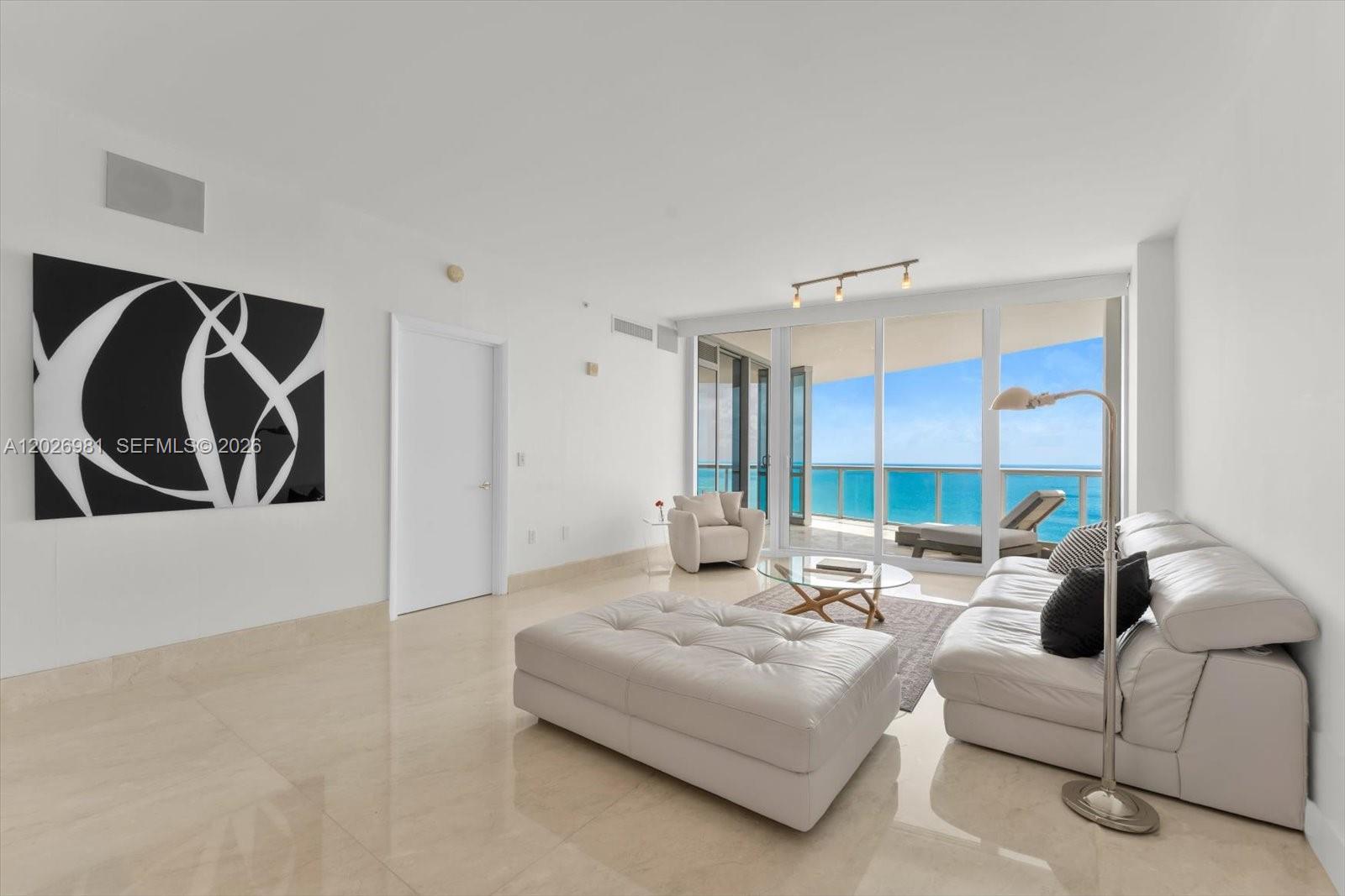 JADE OCEAN CONDO - Residential