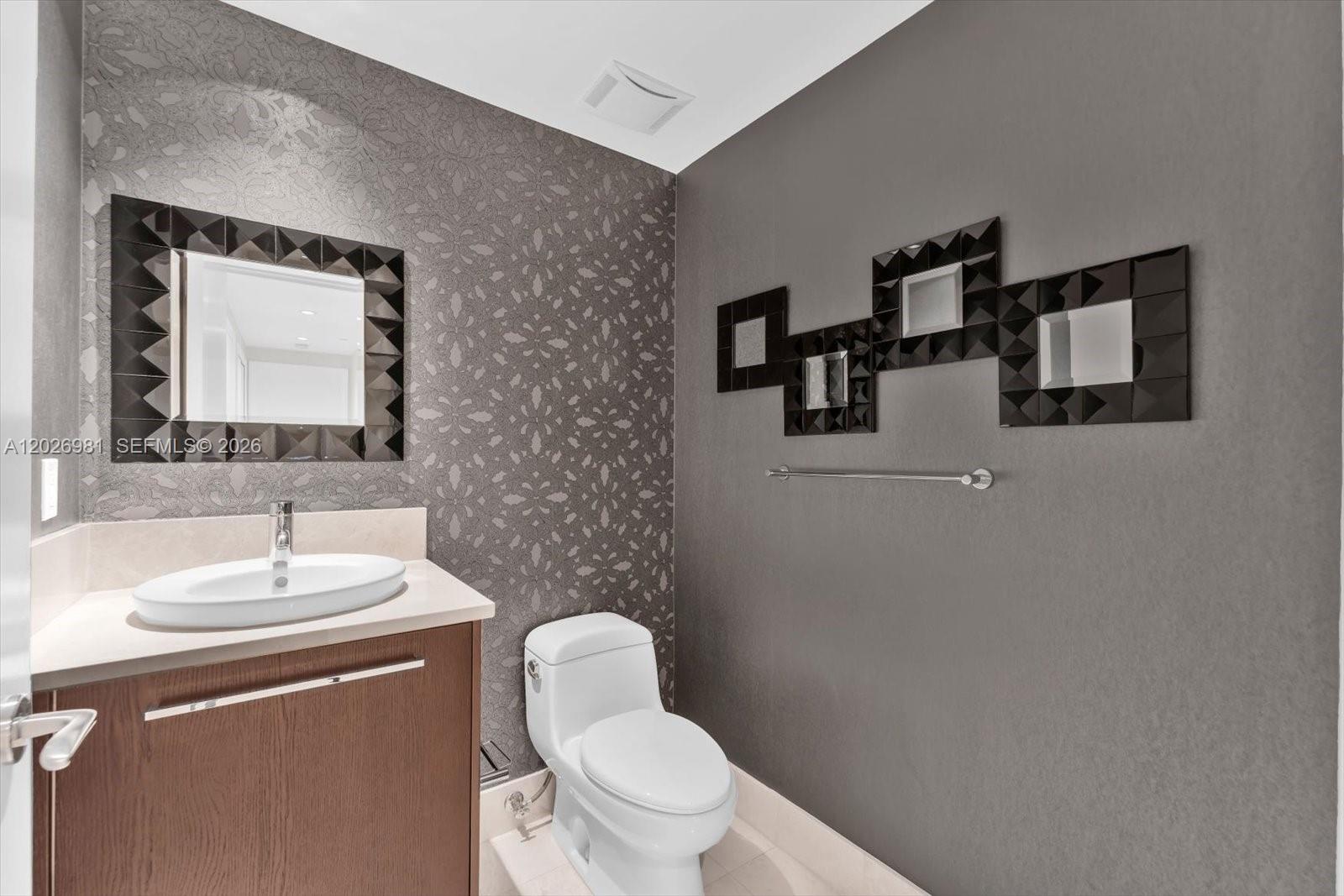 JADE OCEAN CONDO - Residential