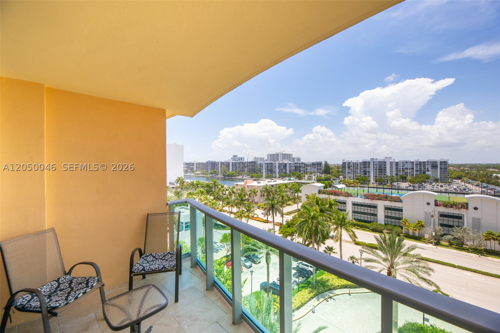WAVE CONDO - Residential Lease