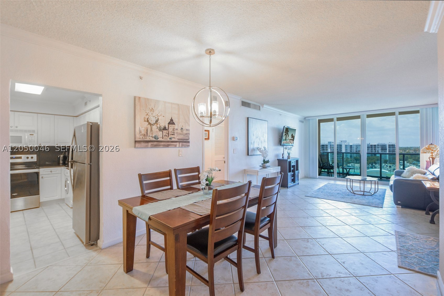 WAVE CONDO - Residential Lease