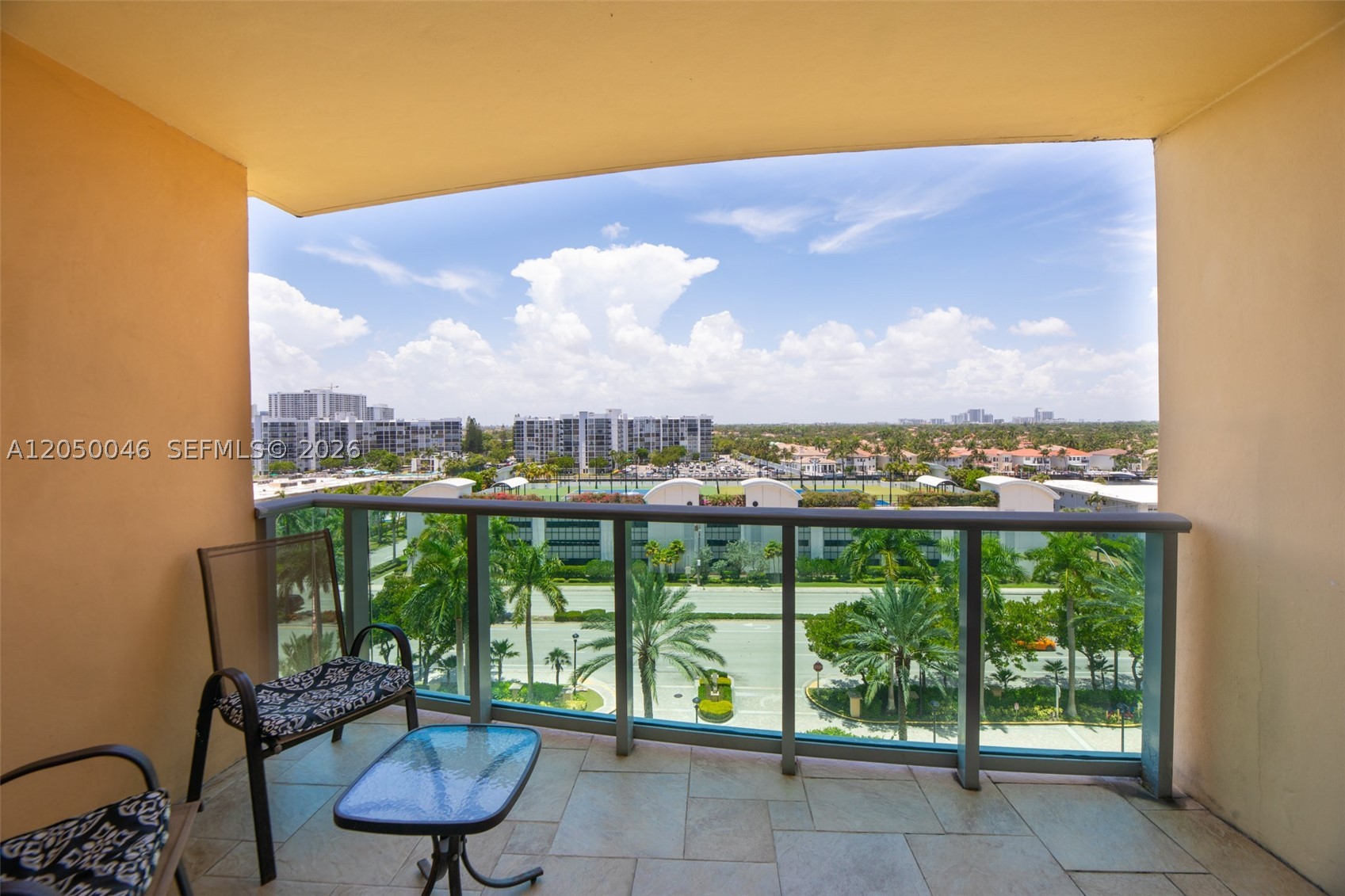 WAVE CONDO - Residential Lease