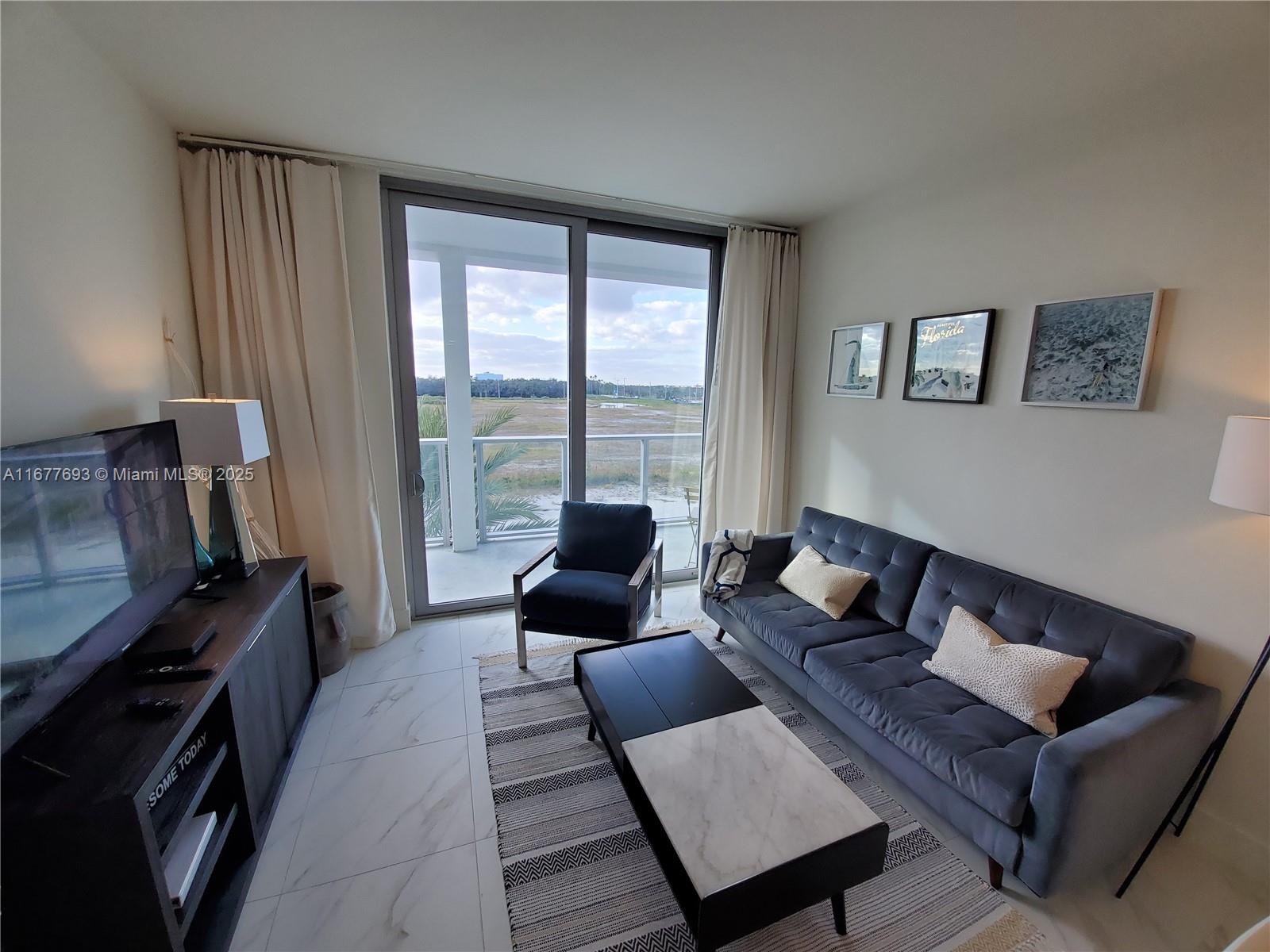 METROPICA NORTH TOWER ONE - Residential