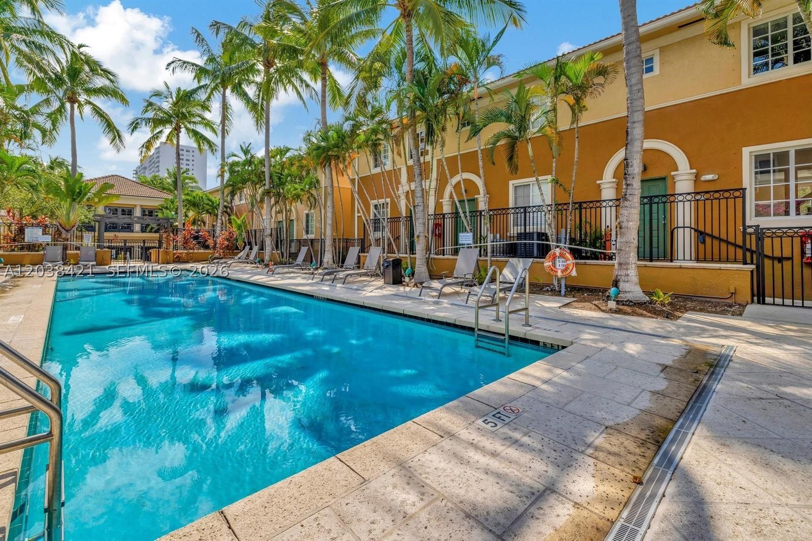 AVENTI AT AVENTURA CONDO - Residential Lease