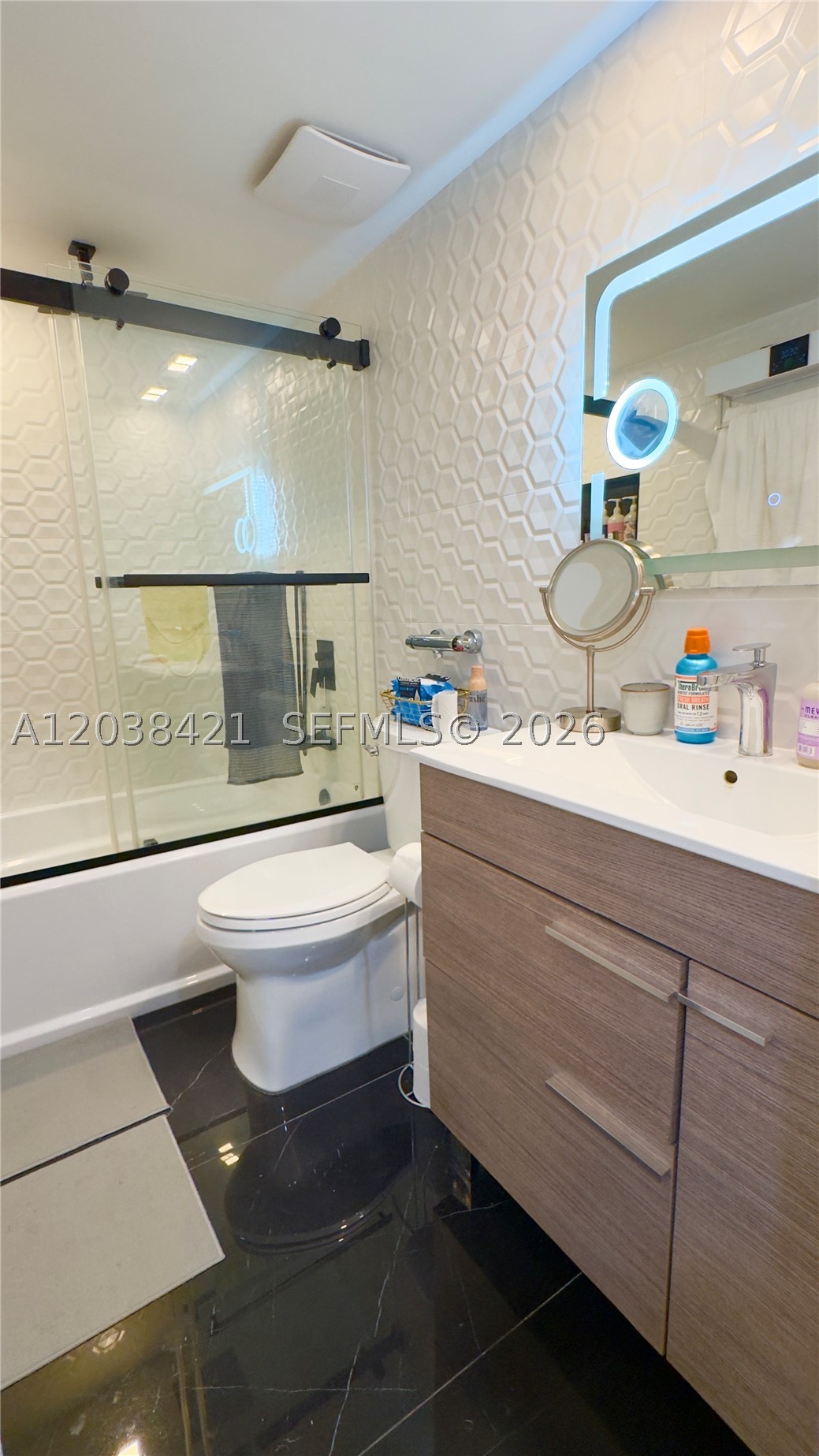 AVENTI AT AVENTURA CONDO - Residential Lease