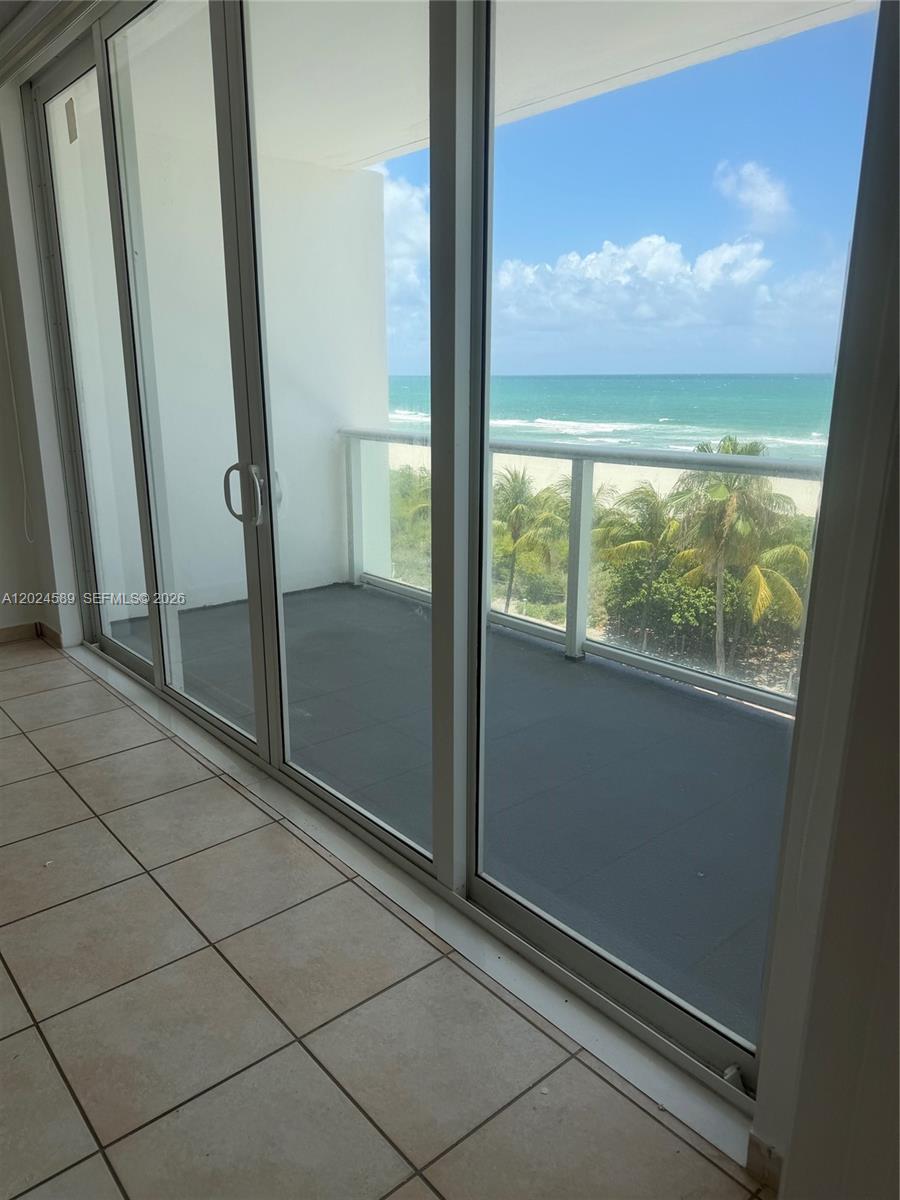 THE PAVILION CONDO - Residential Lease