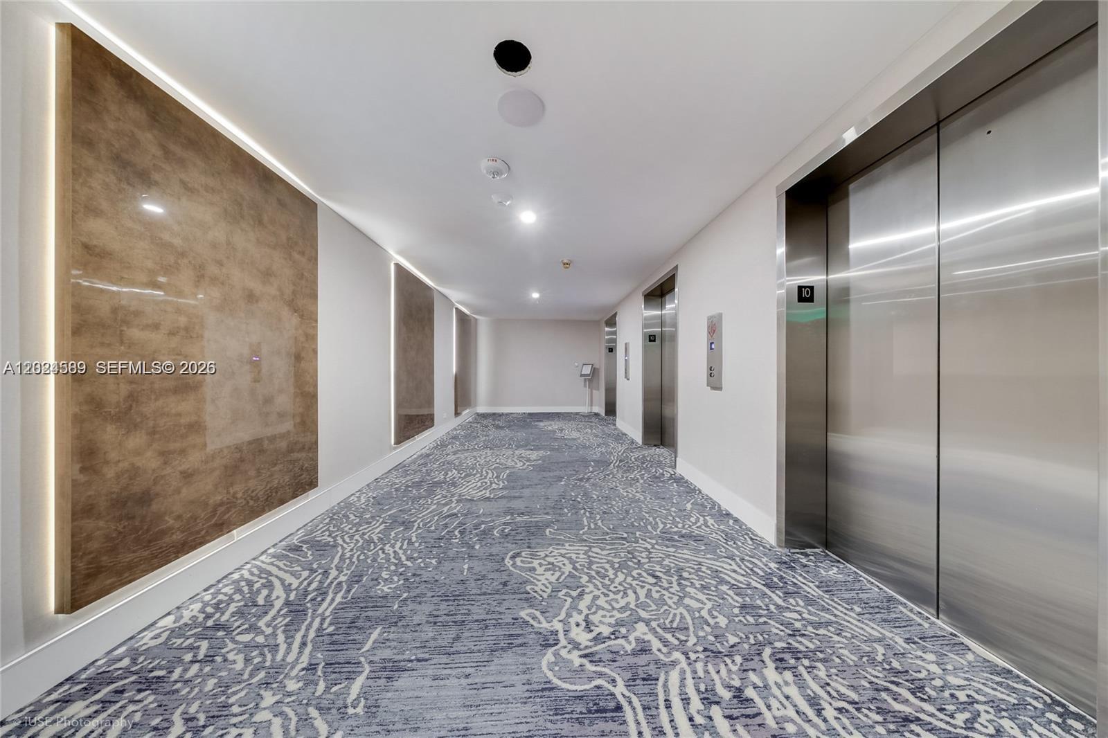 THE PAVILION CONDO - Residential Lease
