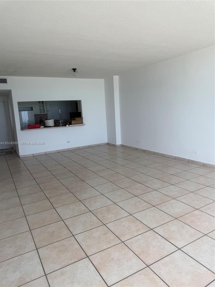 THE PAVILION CONDO - Residential Lease