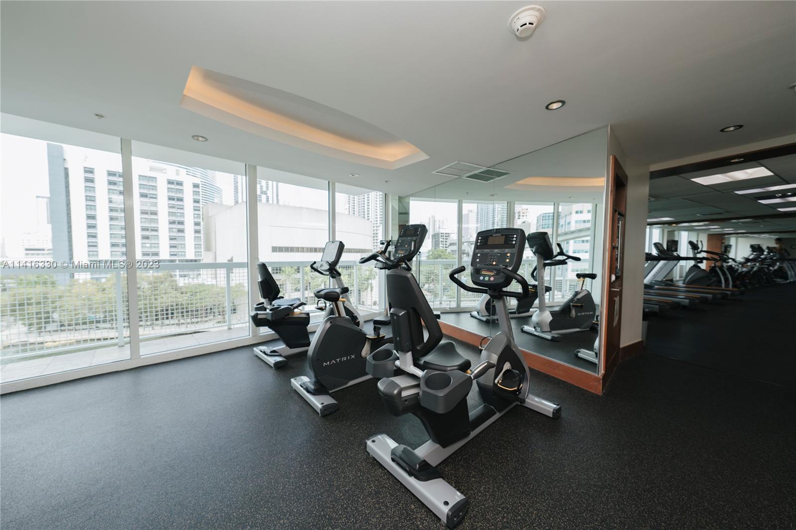 BRICKELL ON THE RIVER N T - Residential Lease
